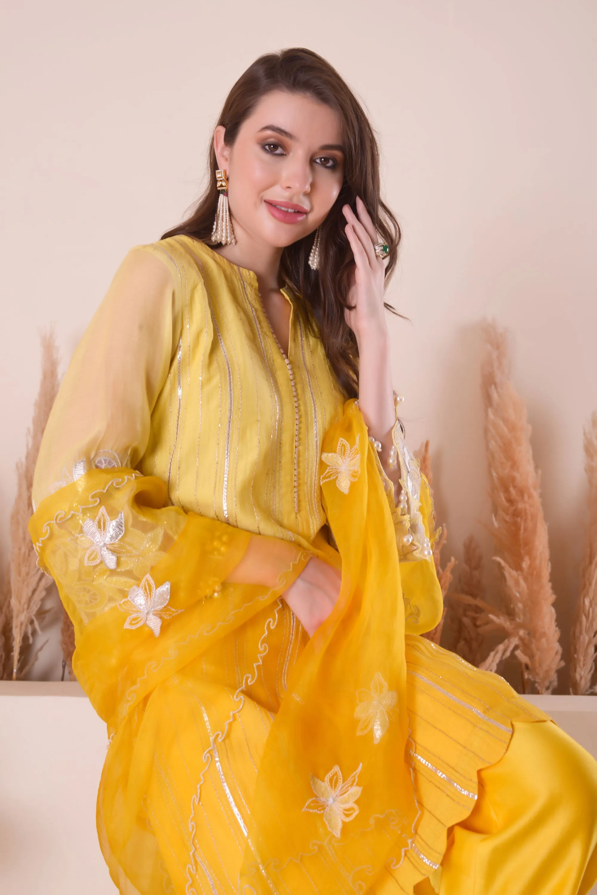 AMBER GRACE STRAIGHT KURTA SET