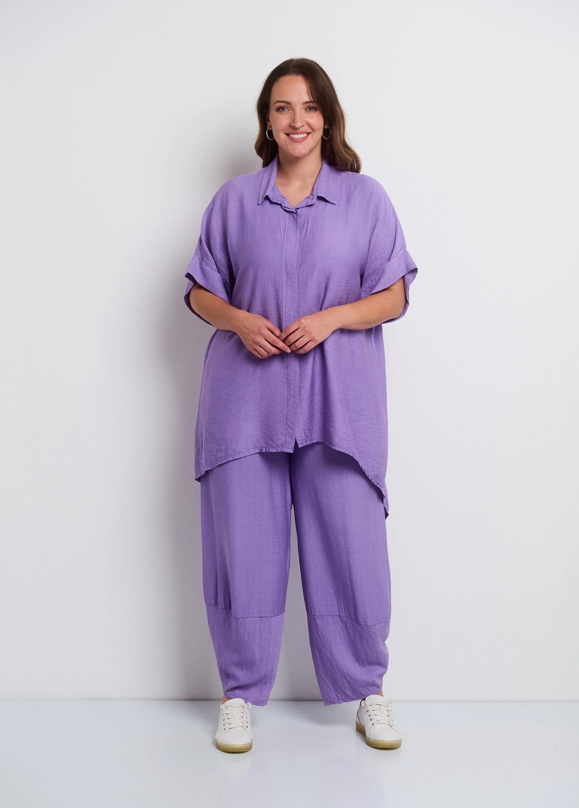 Blouse and pants set