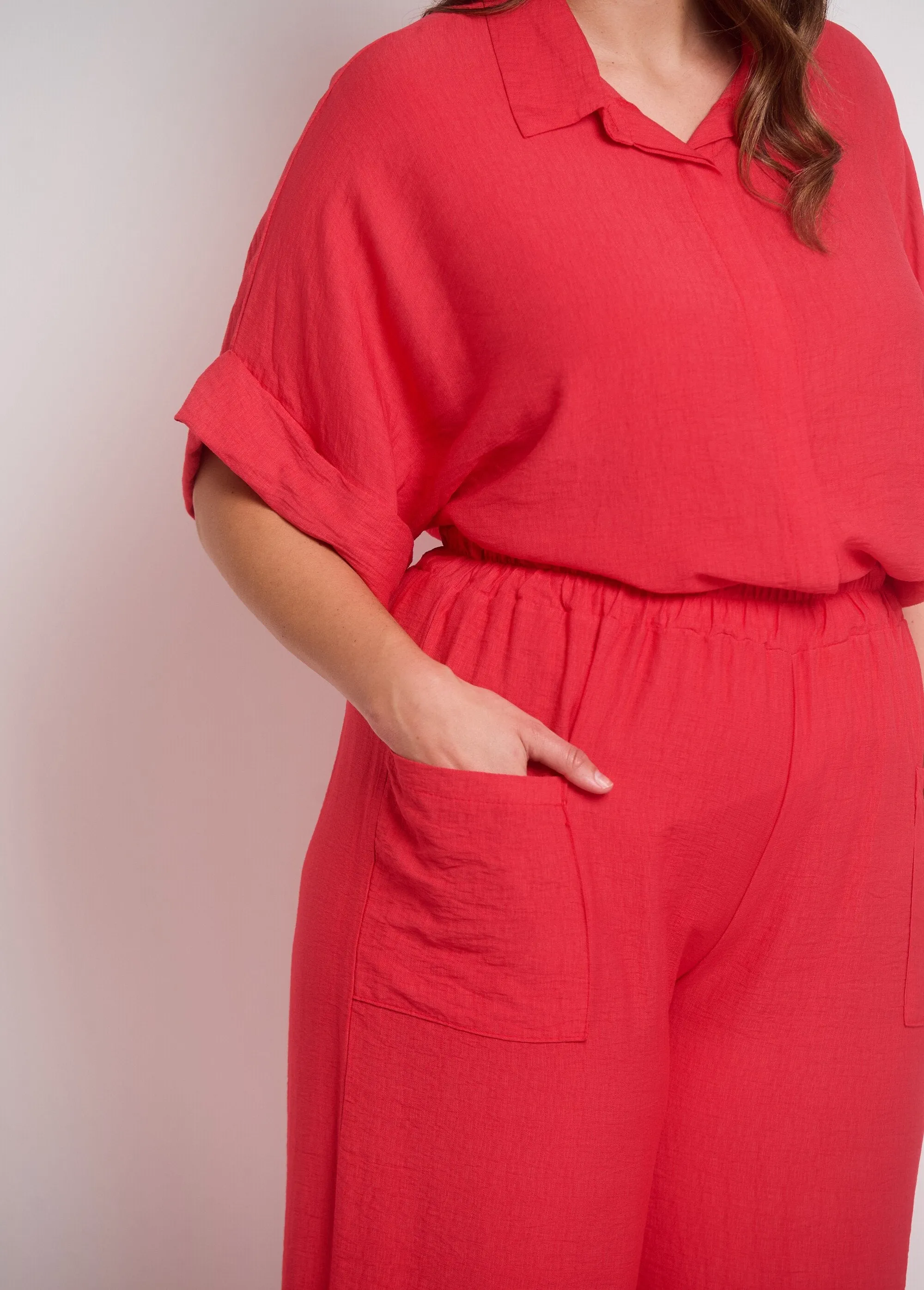 Blouse and pants set