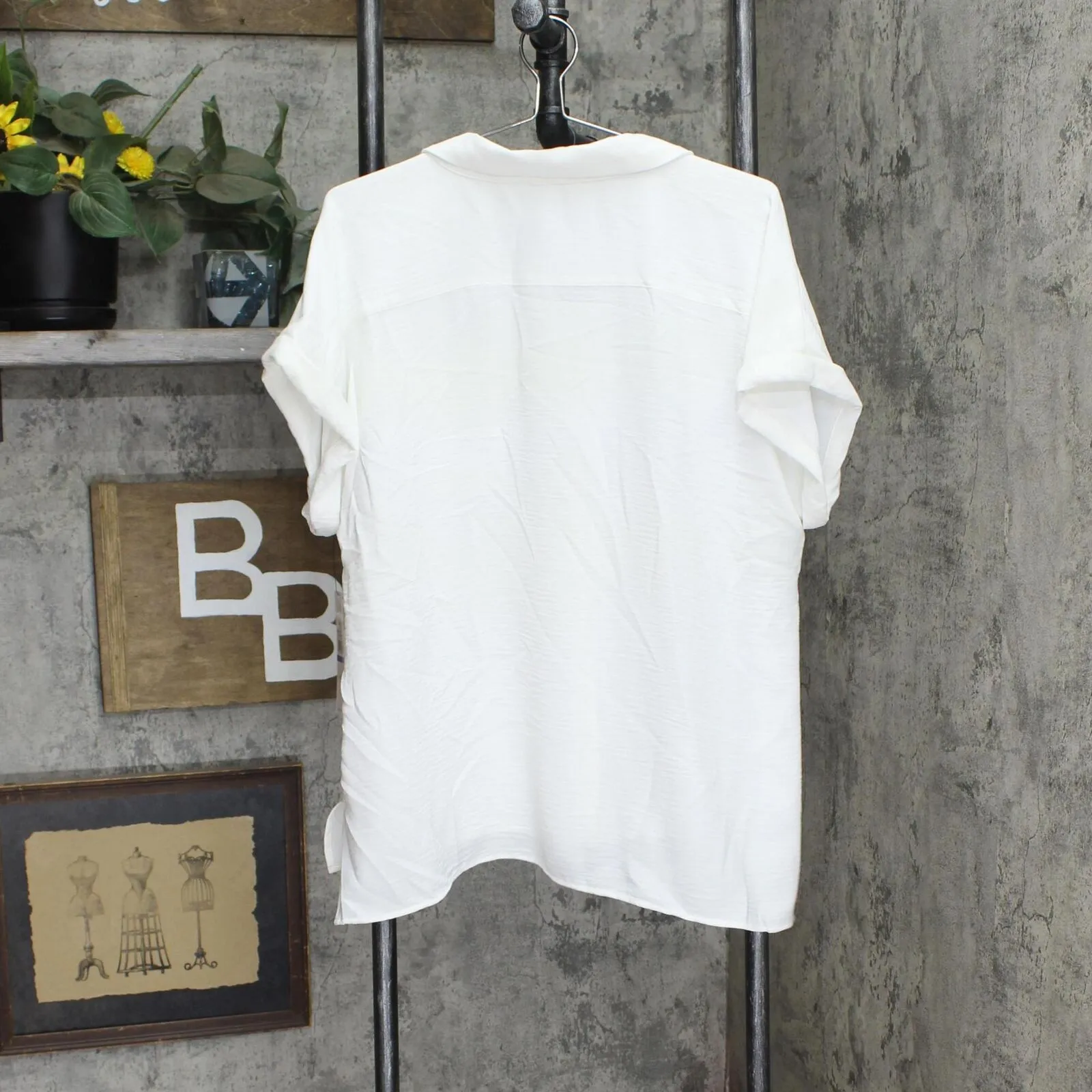 Calvin Klein Womens Short Sleeve Button Down Shirt M2TA8554 Soft White XL