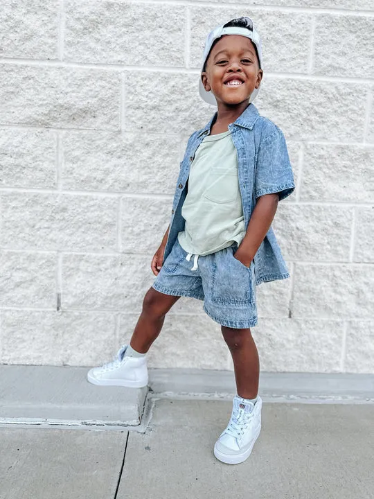 Chambray Button Up