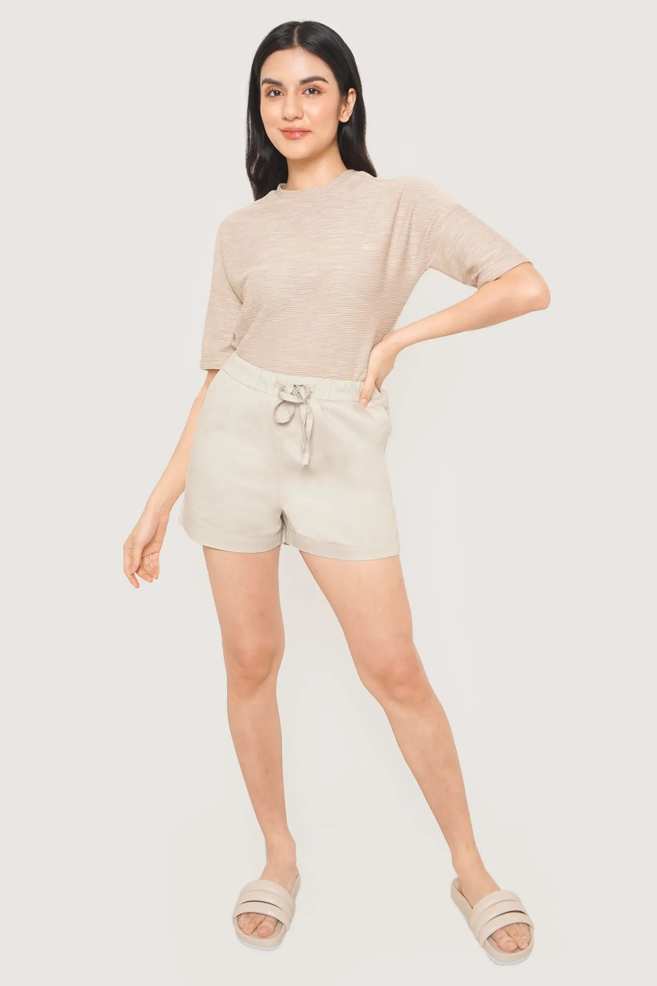 Closet Staples Relaxed Fit Textured Tee