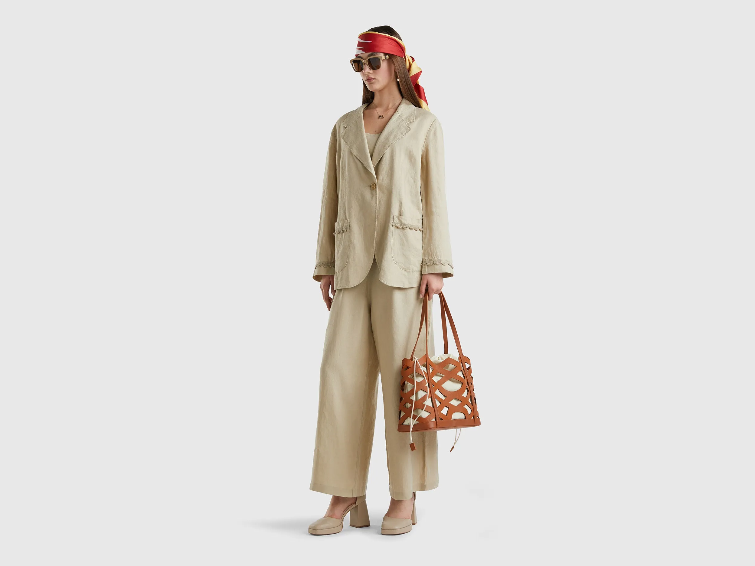 Comfortable Fit Lapel Neck Unlined Pure Linen Beige Jacket