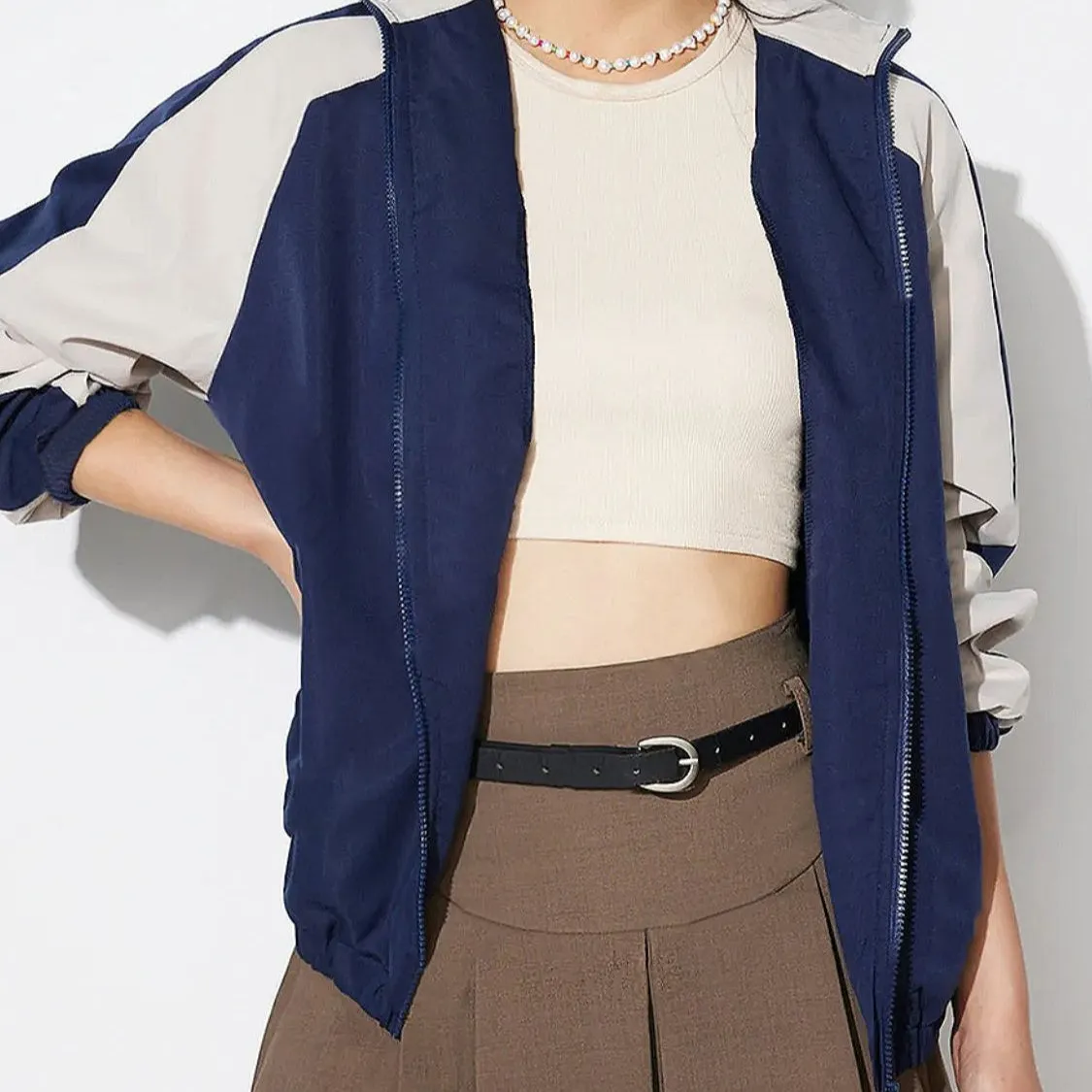 Contrast Zip Up Collared Neck Long Sleeve Jacket