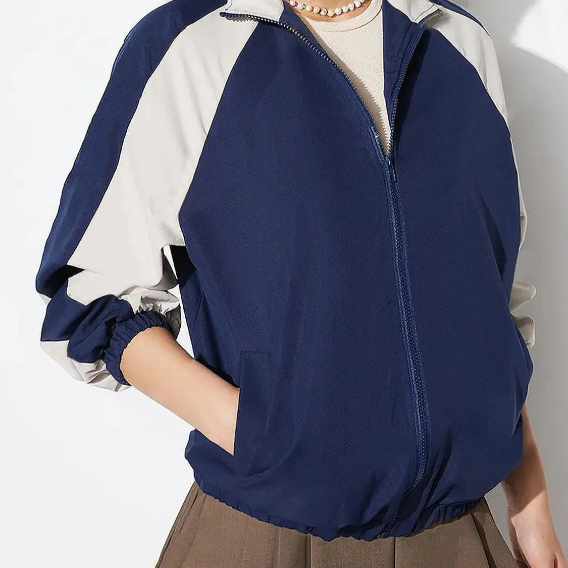 Contrast Zip Up Collared Neck Long Sleeve Jacket
