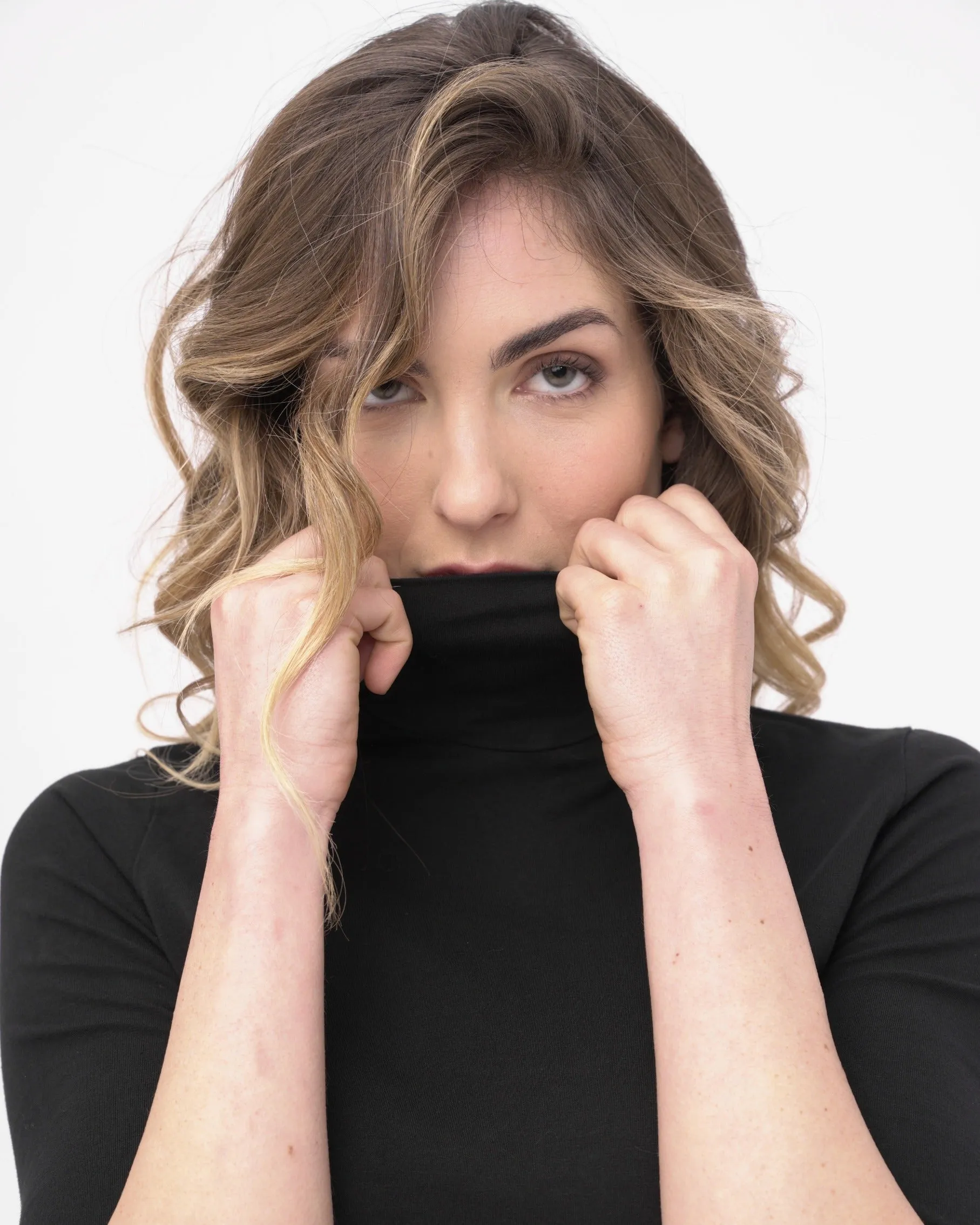 Cowl-Turtleneck Short Sleeve T-Shirt