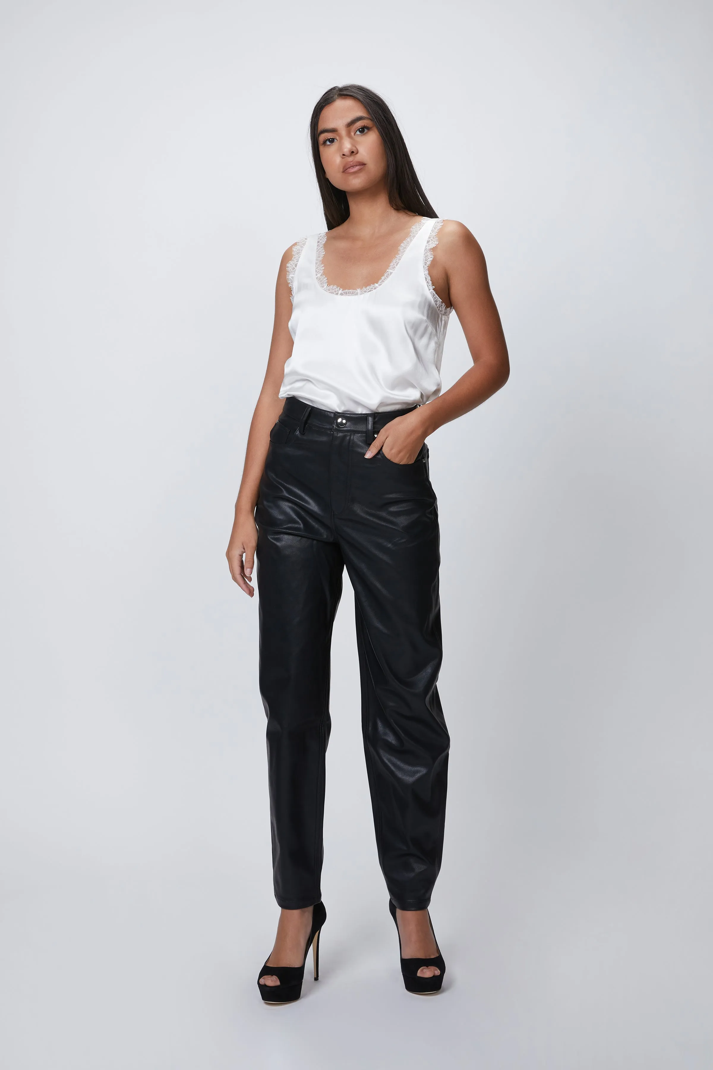 DANI BOYFRIEND LEATHER