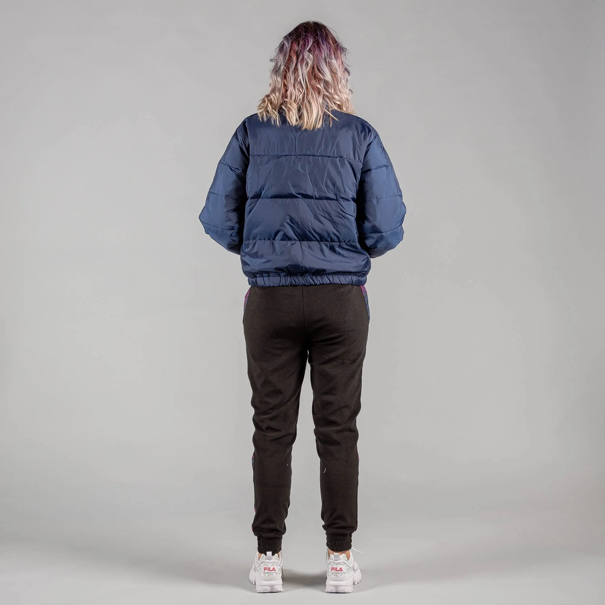 Dámska zimná bunda Fila CHAYLSE thin puff jacket black iris tmavomodrá