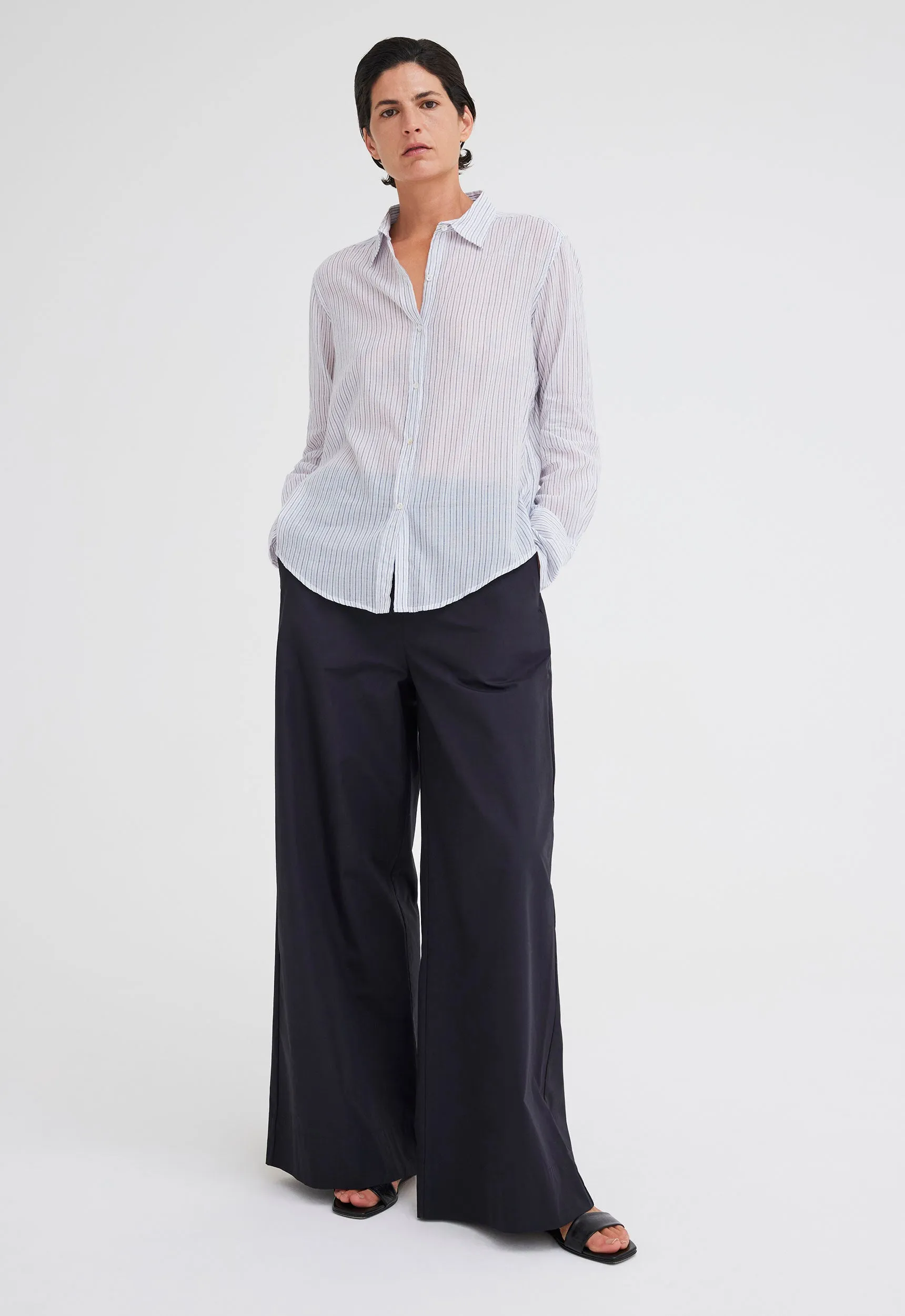 Dylan Cotton Shirt - Navy/Pale Blue Stripe