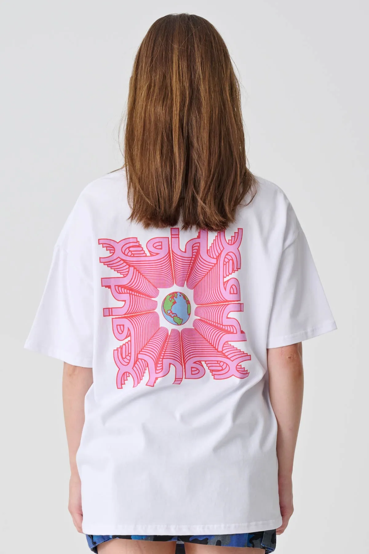 EARTH & MILLS RELAXED TEE - WHITE