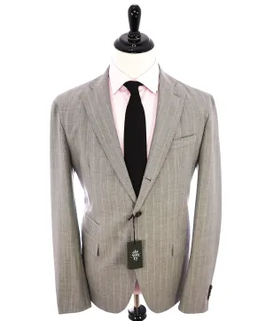 ELEVENTY - 2/3 Button Roll Lapel Elastane Blend Performance Unlined Suit - 44R