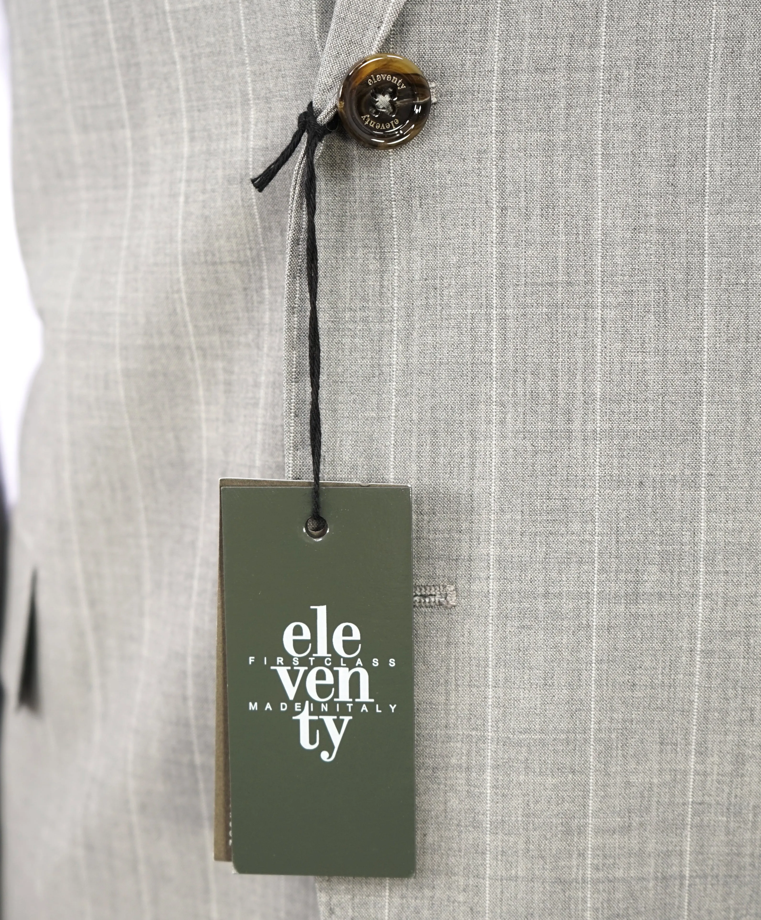 ELEVENTY - 2/3 Button Roll Lapel Elastane Blend Performance Unlined Suit - 44R