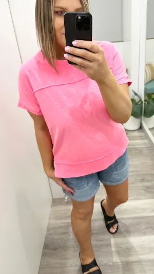 Foxwood Allison Tee Neon Rose
