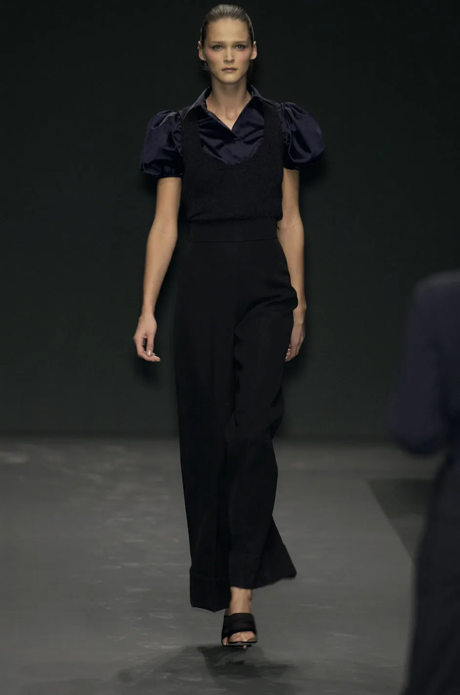 F/W 2002 Prada Runway Look 19 Navy Top & Black Pants Set
