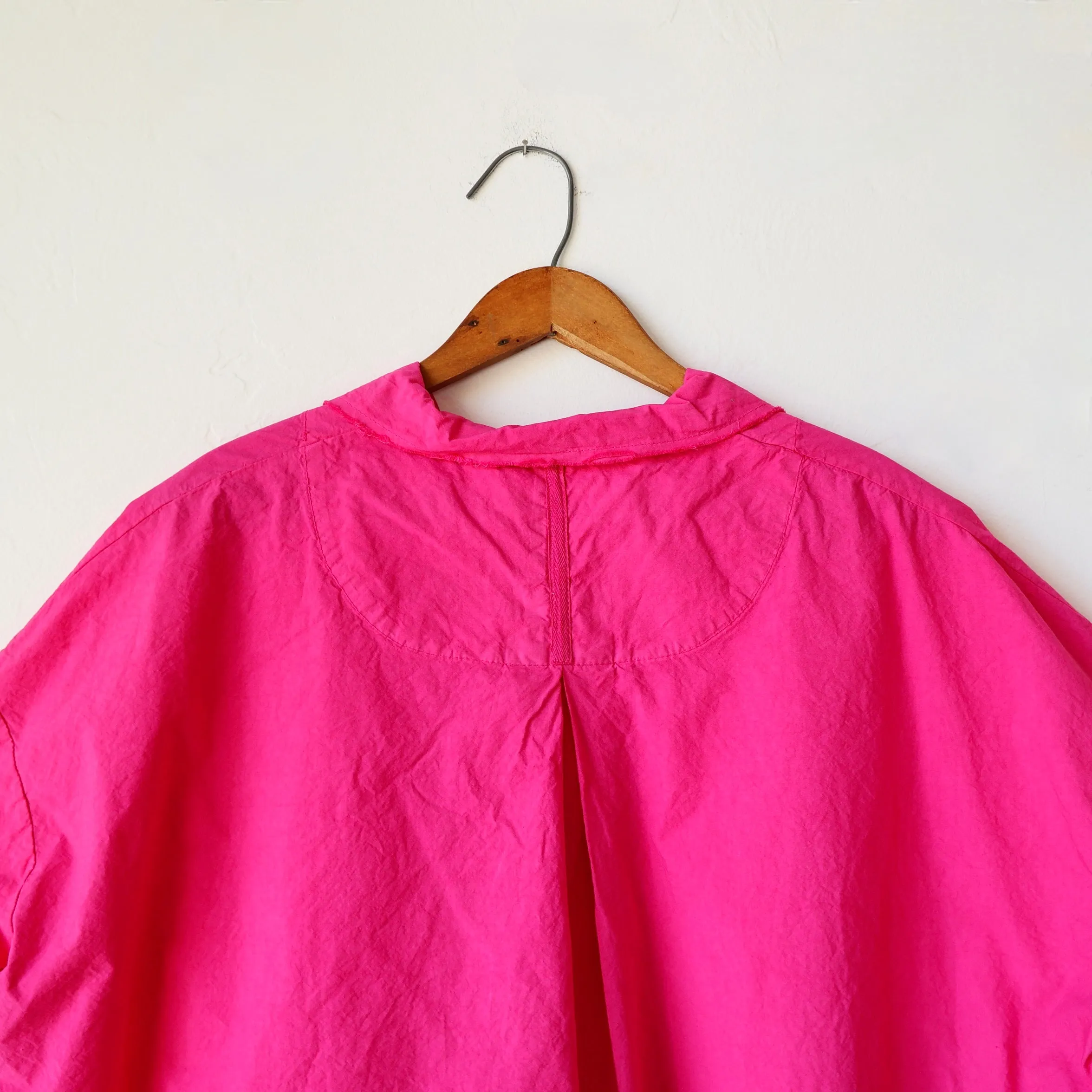 Hannoh Notch Collar Shirt - Azalea