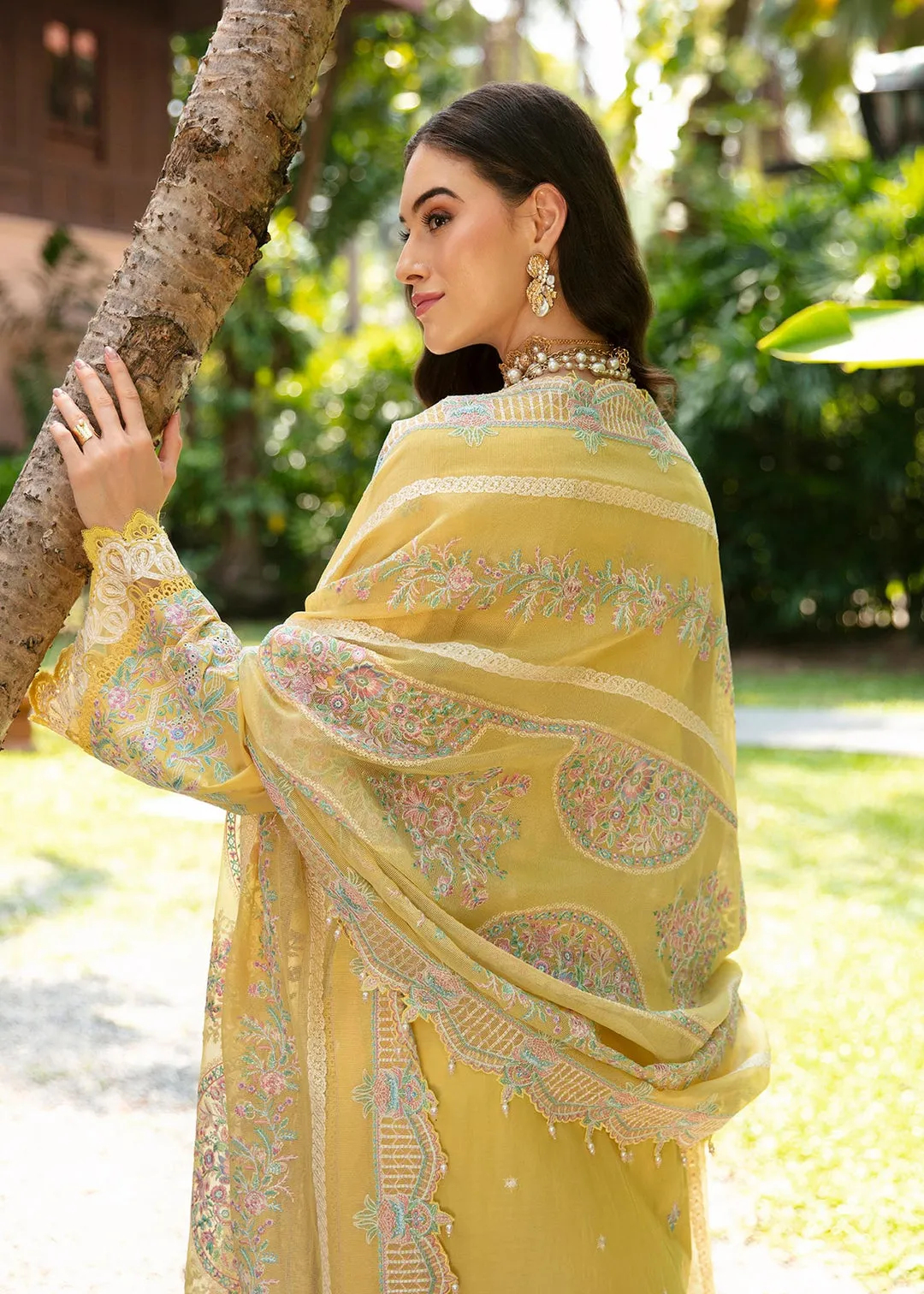 KANWAL MALIK | SAREEN | WANESSA