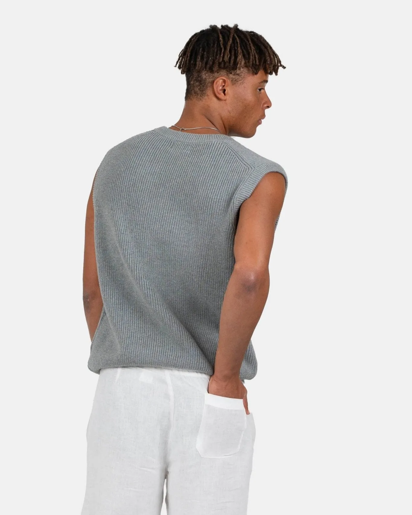 Knitted Vest Grey