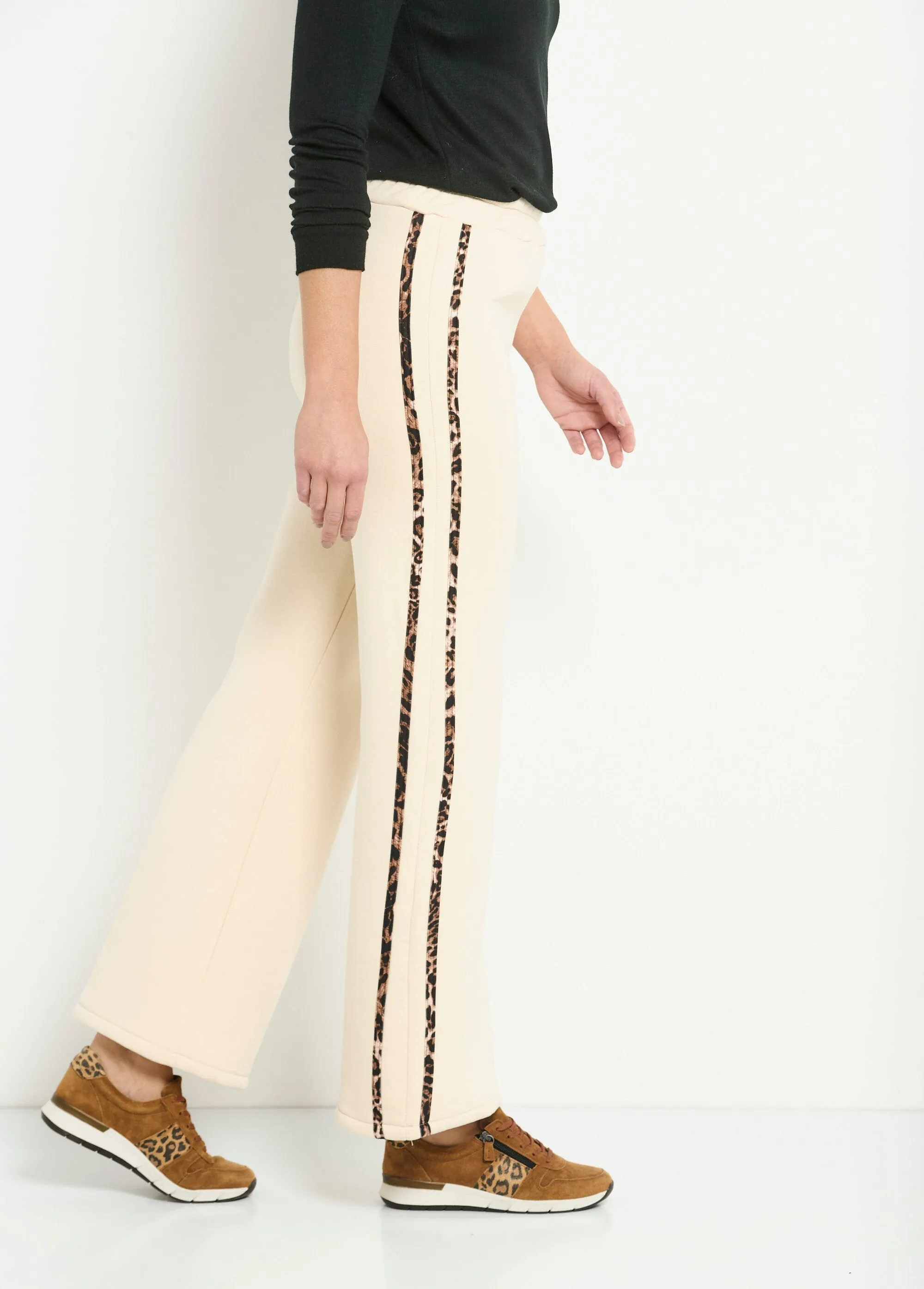 Leopard stripe comfort fleece pants