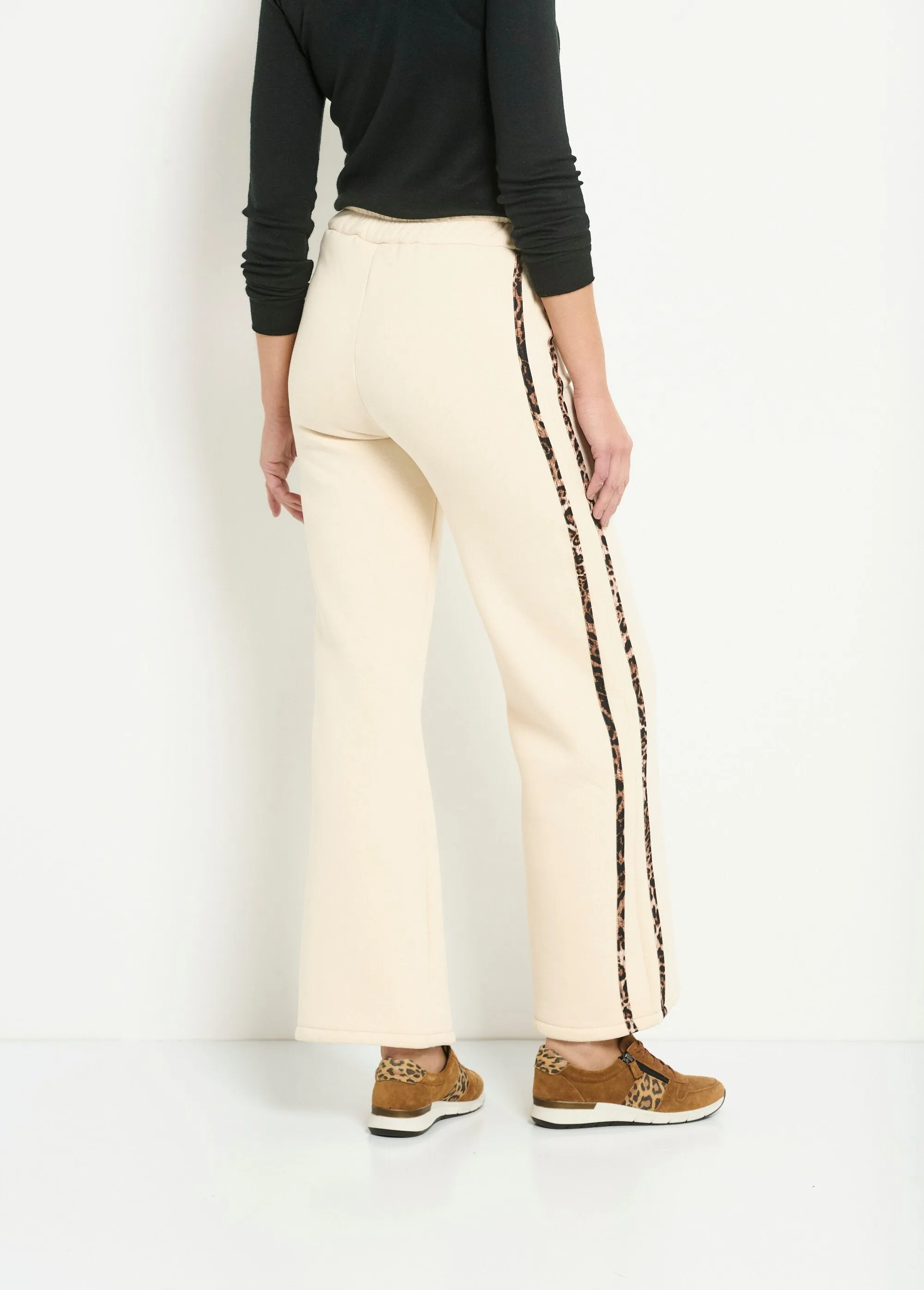 Leopard stripe comfort fleece pants
