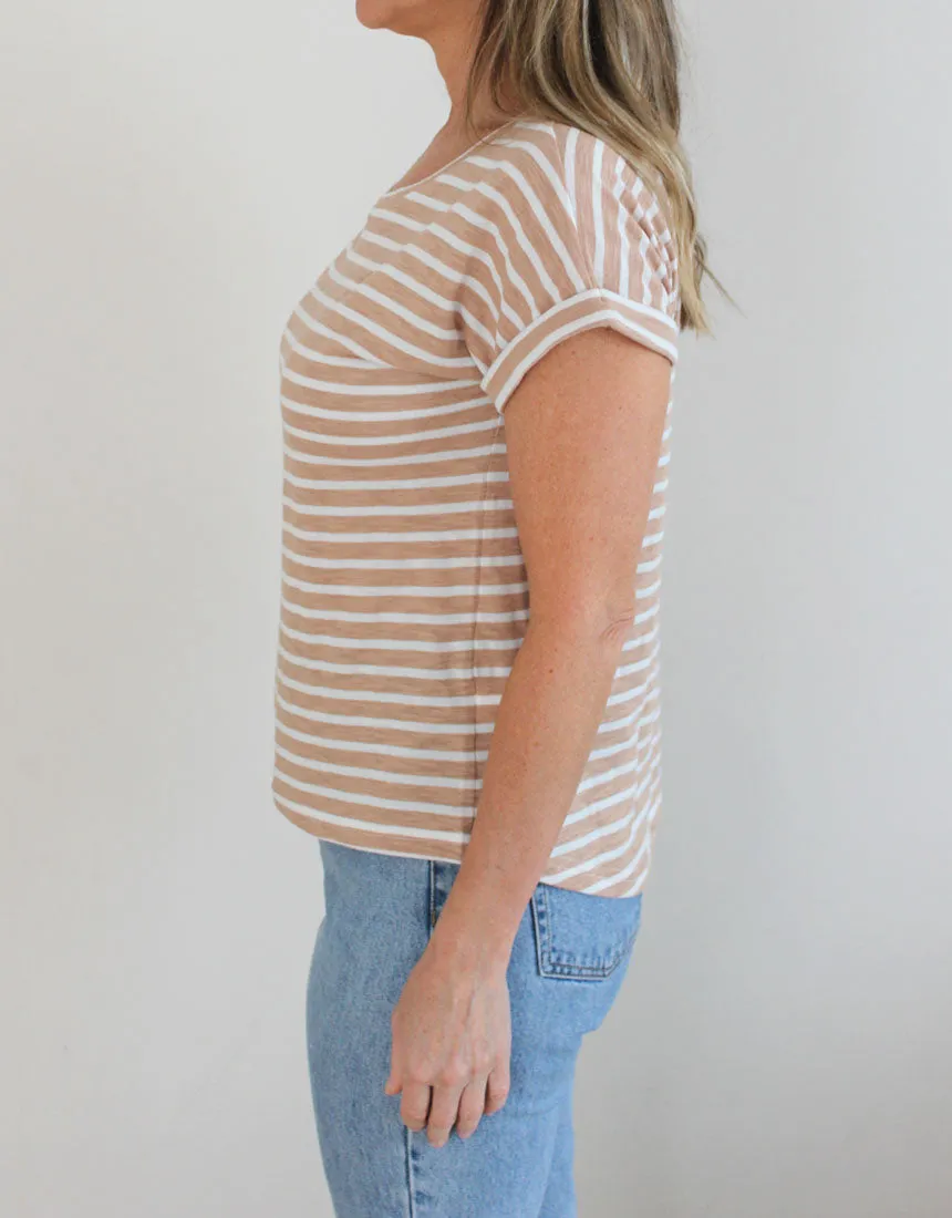 Little Lies Oscar Tee - Coffee