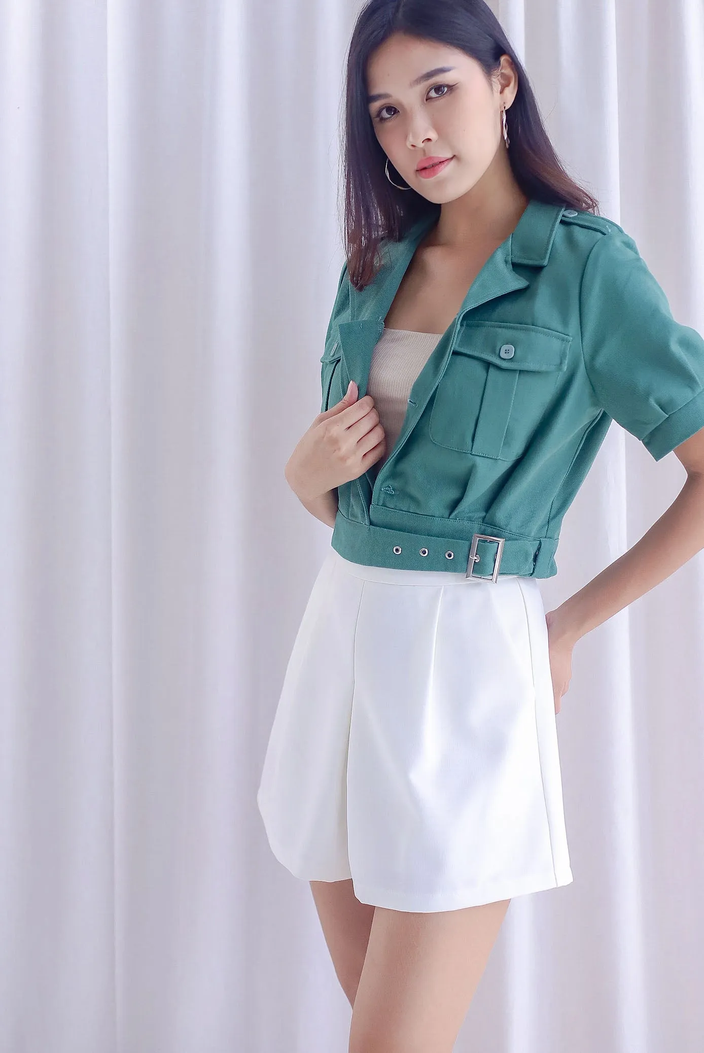 Maven Crop Jacket In Moss Green