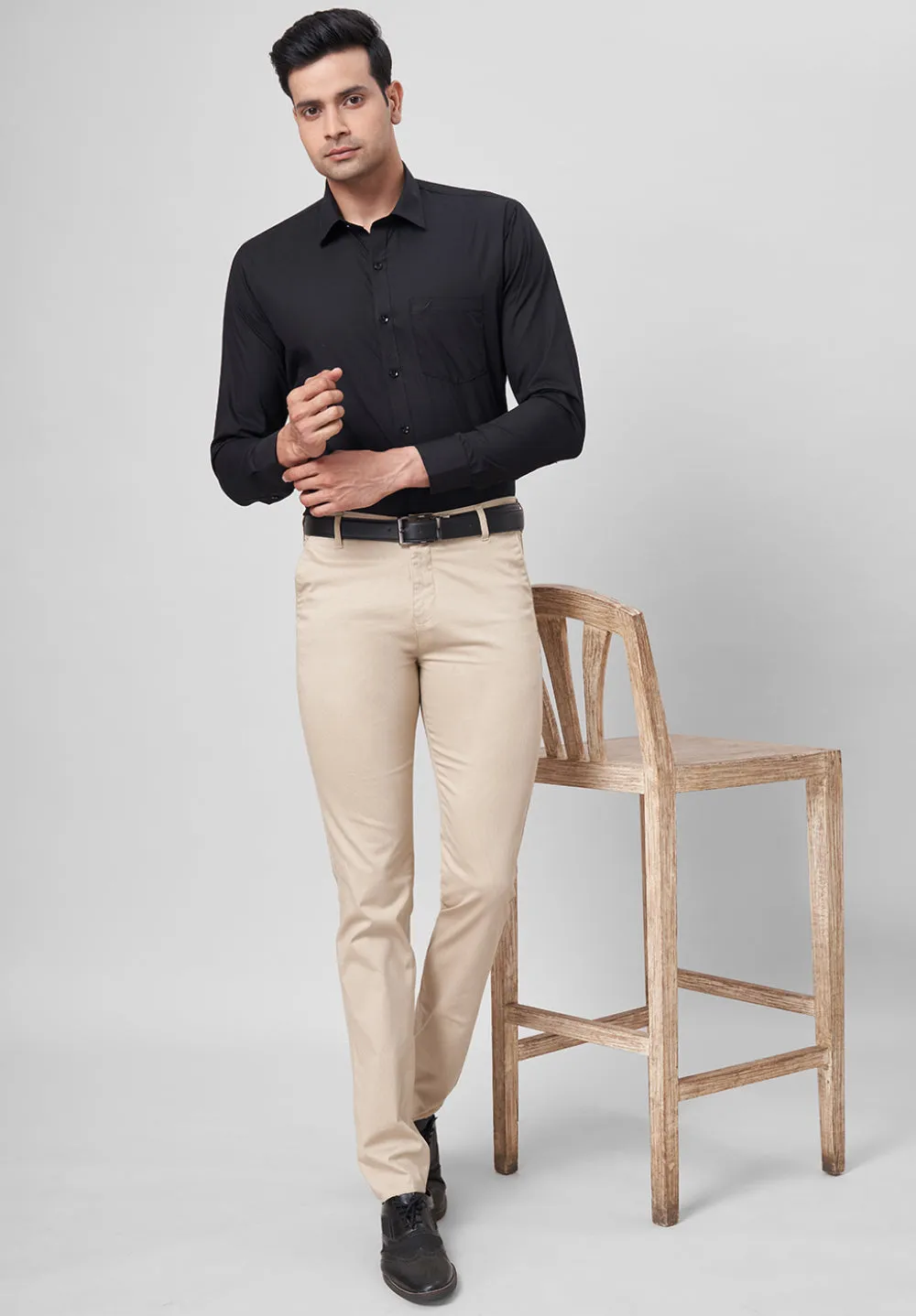 Men Black Slim Fit Full Sleeves Formal Shirt