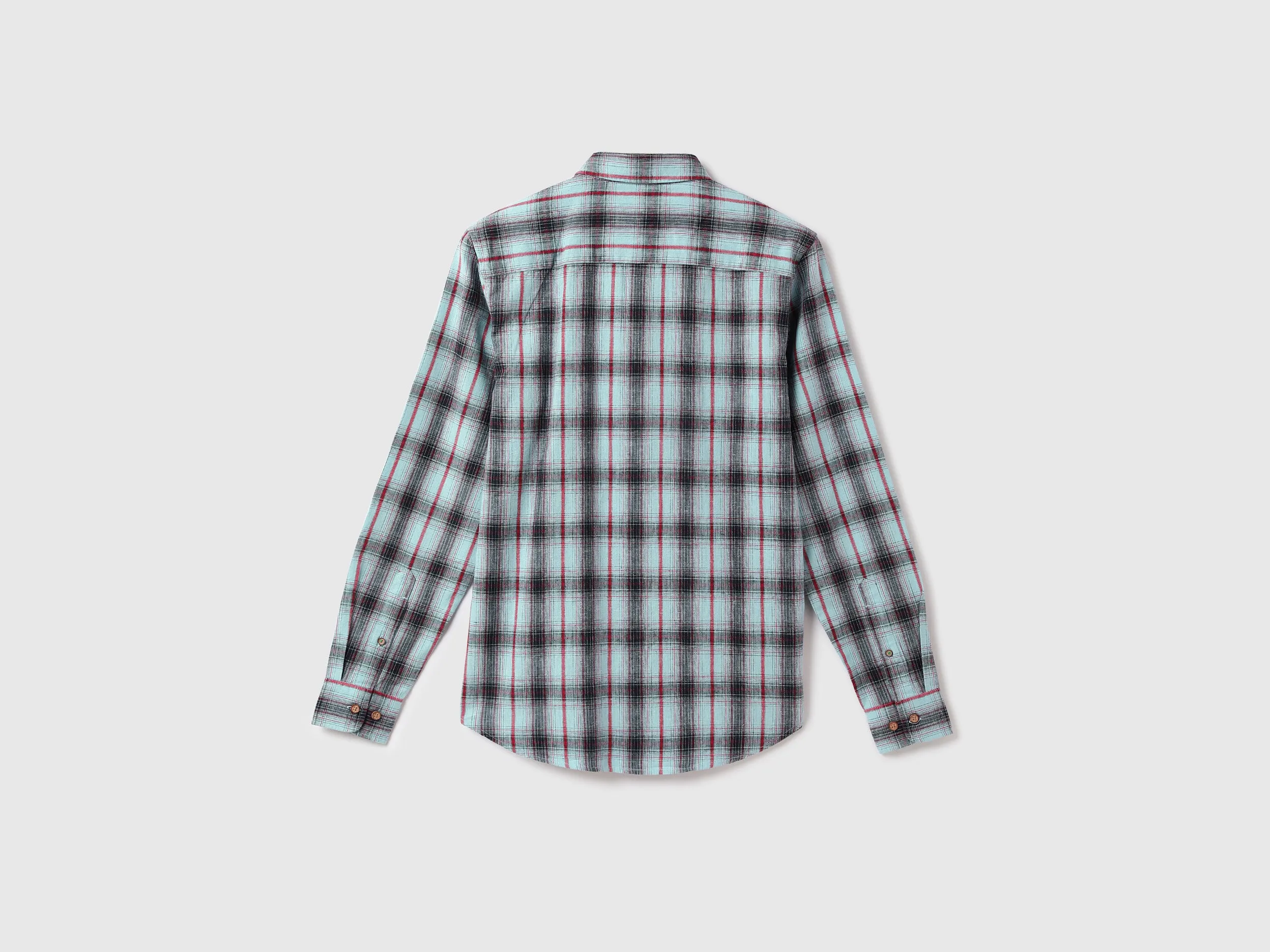 Men Checked Spread Collar Shirt