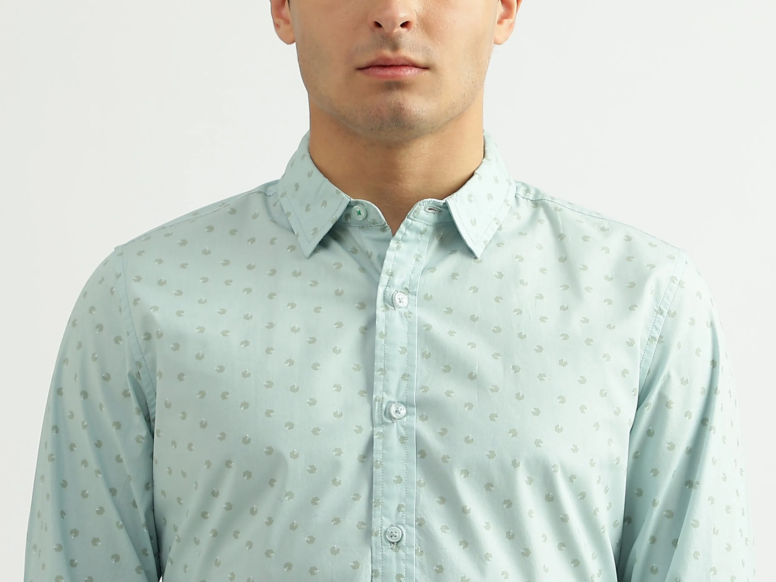 Men Printed Spread Collar Shirt