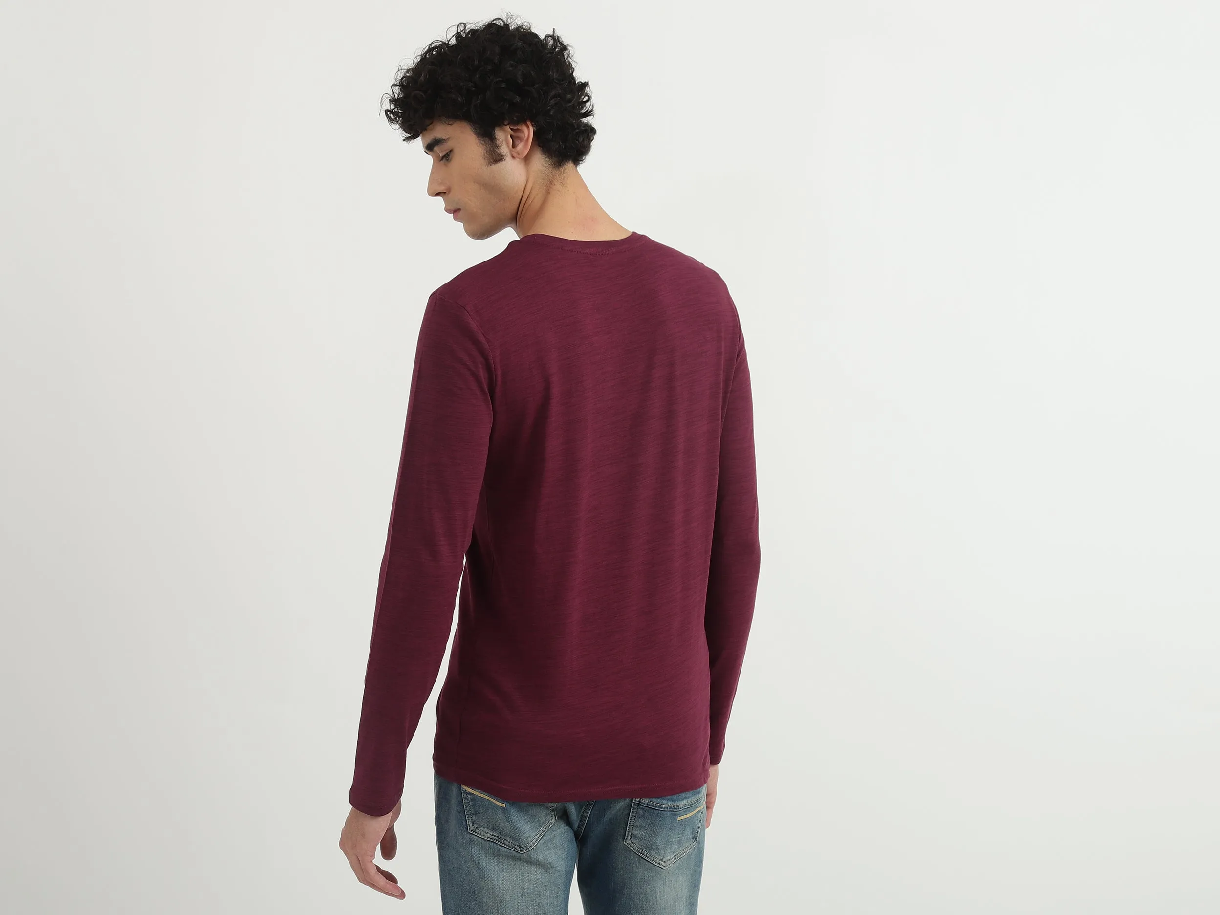 Men Textured Round Neck T-shirt