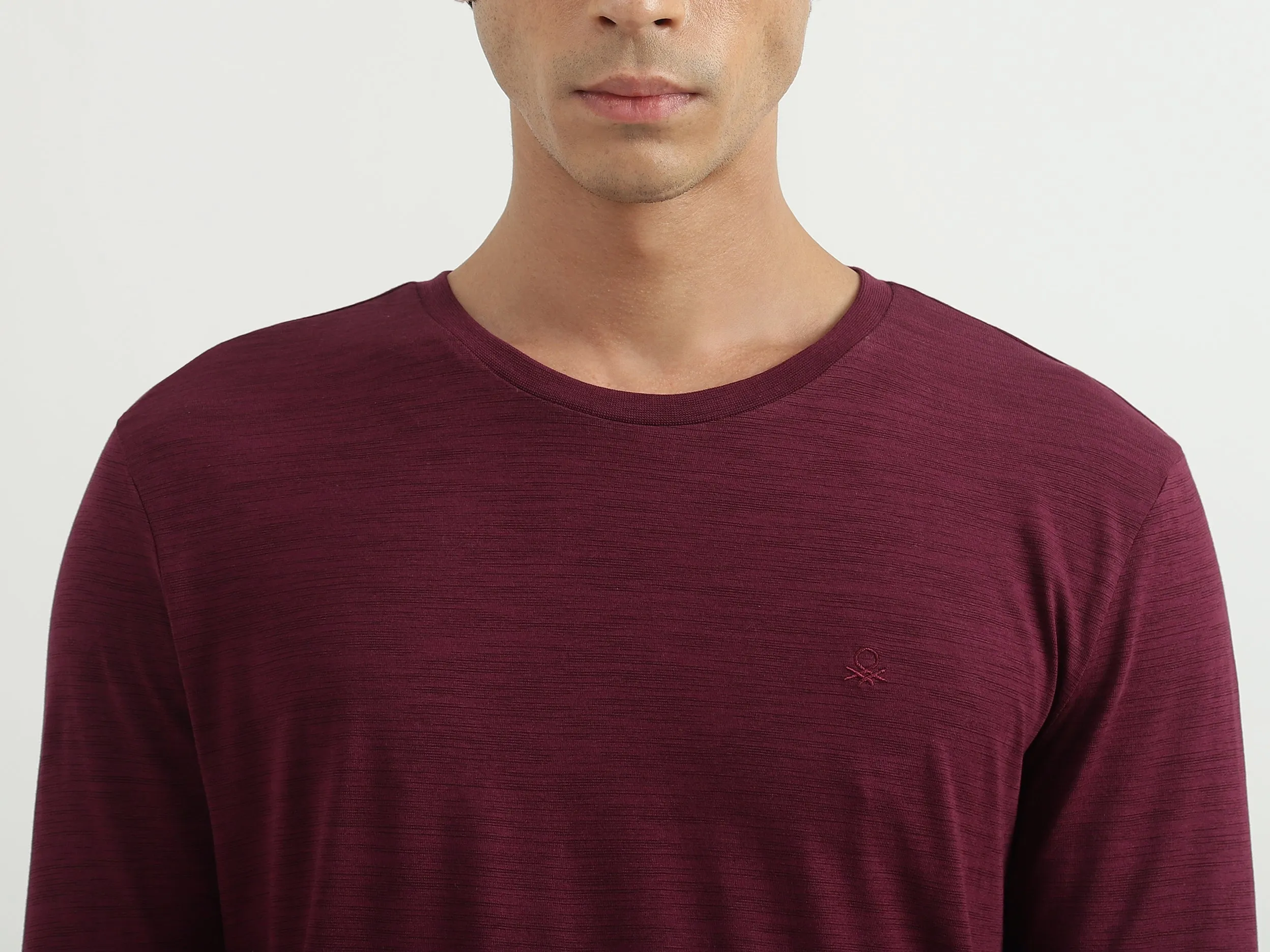 Men Textured Round Neck T-shirt