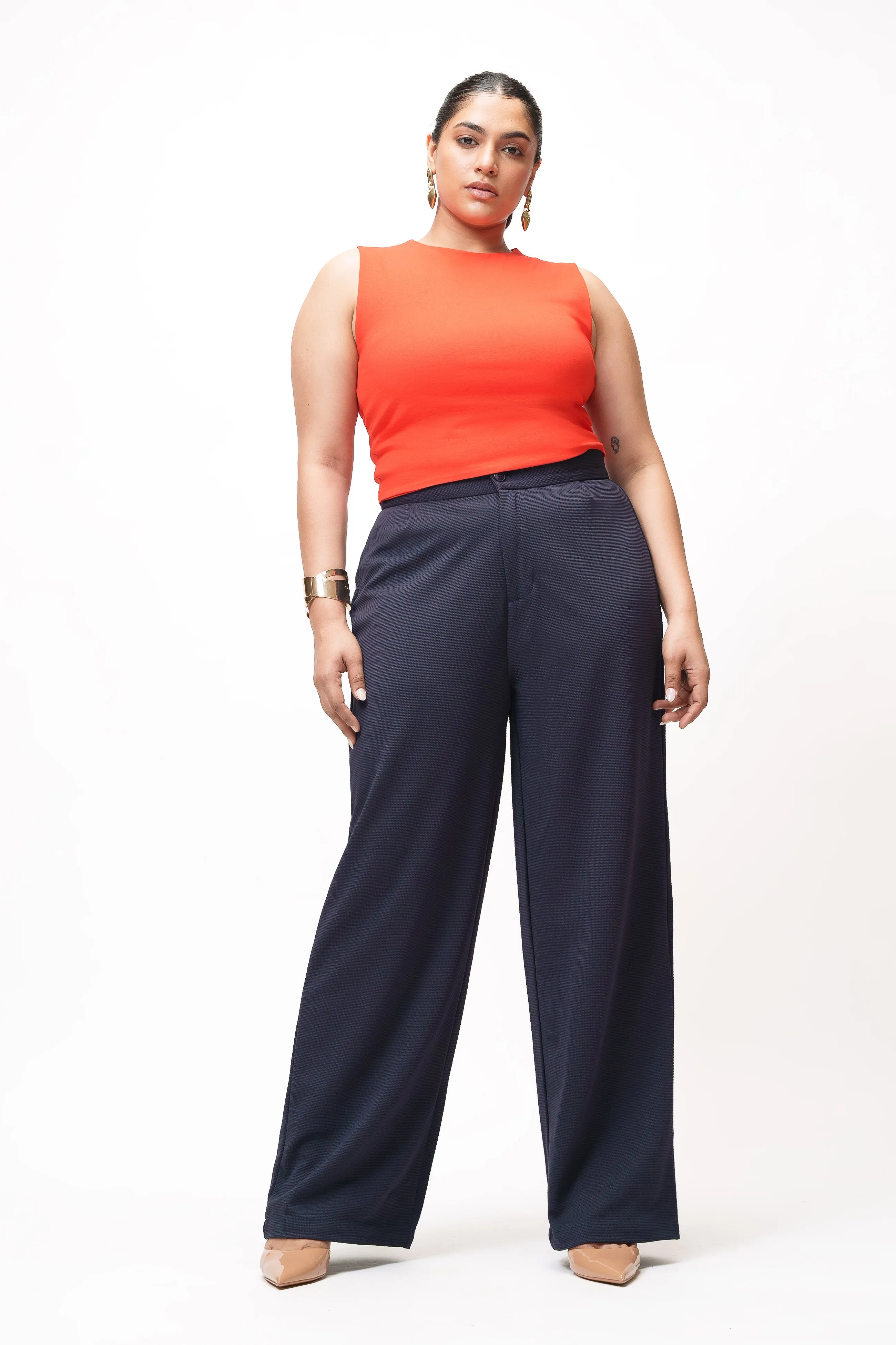 Modern Navy Curve Textured Korean Pants