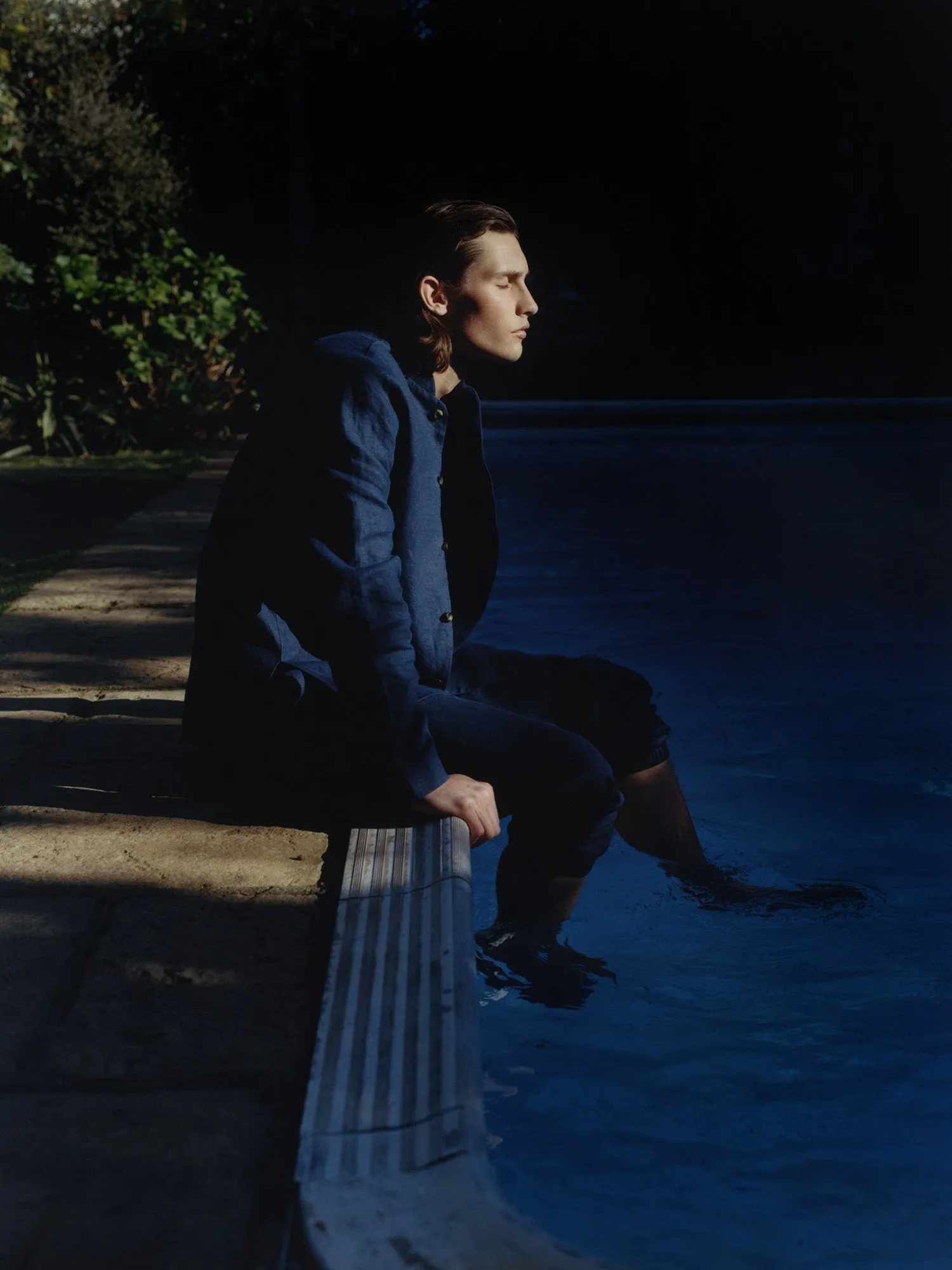 Navy Linen Mandarin Suit