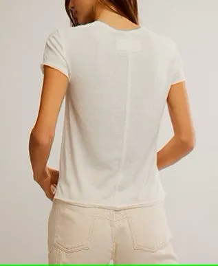 Nova Graphic Tee