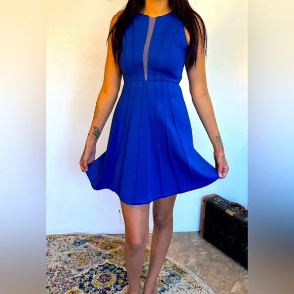 NWT guess size 0  Royal Blue Mesh V Sleeveless Short Fit N Flare Dress