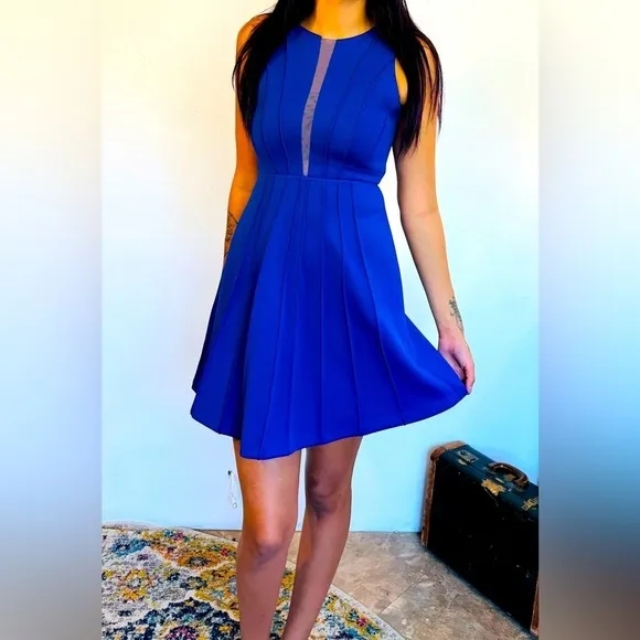 NWT guess size 0  Royal Blue Mesh V Sleeveless Short Fit N Flare Dress
