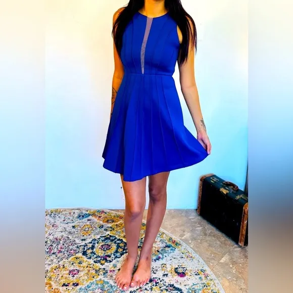 NWT guess size 0  Royal Blue Mesh V Sleeveless Short Fit N Flare Dress