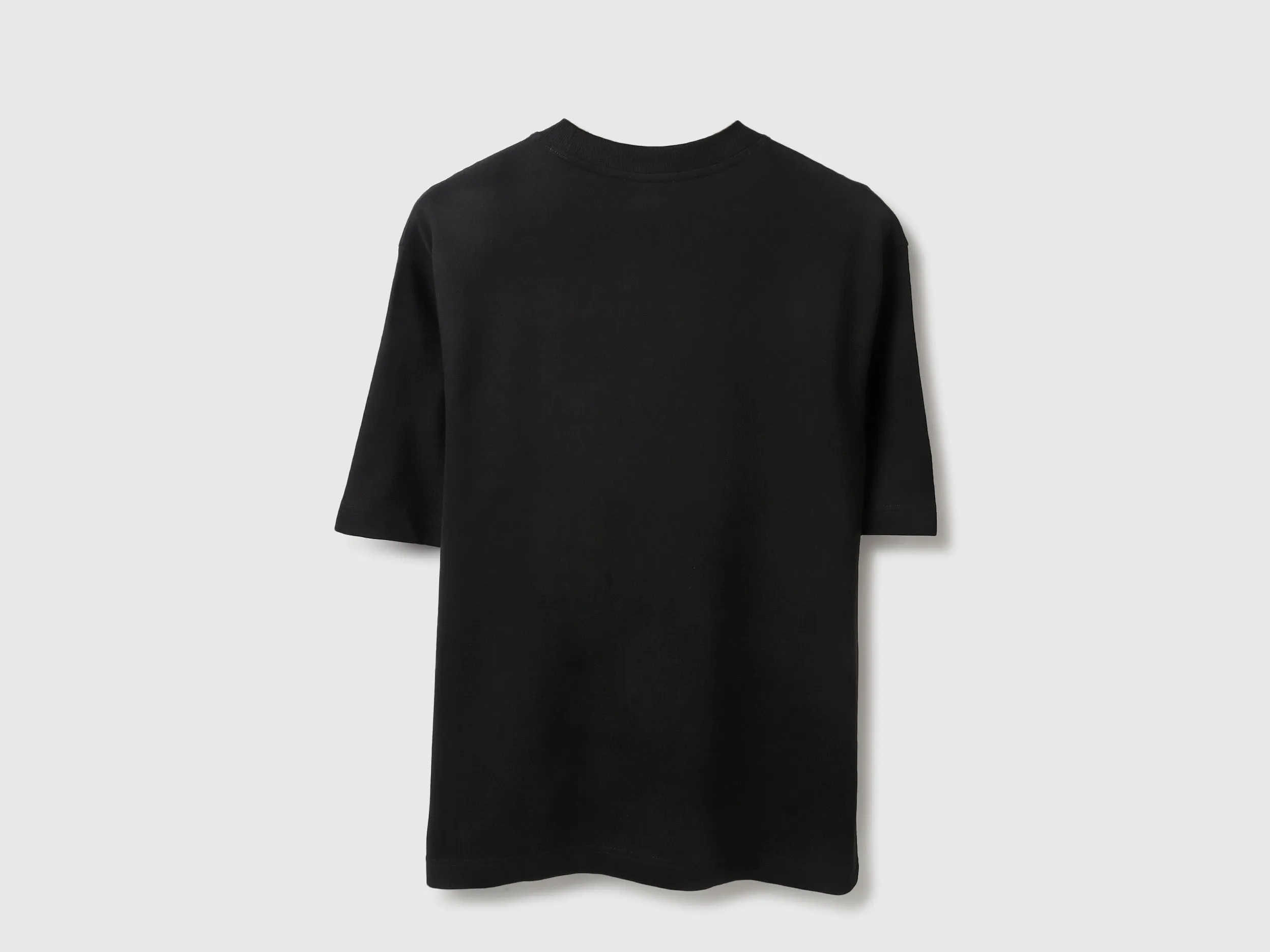 Oversized Fit Round Neck Solid Tshirt