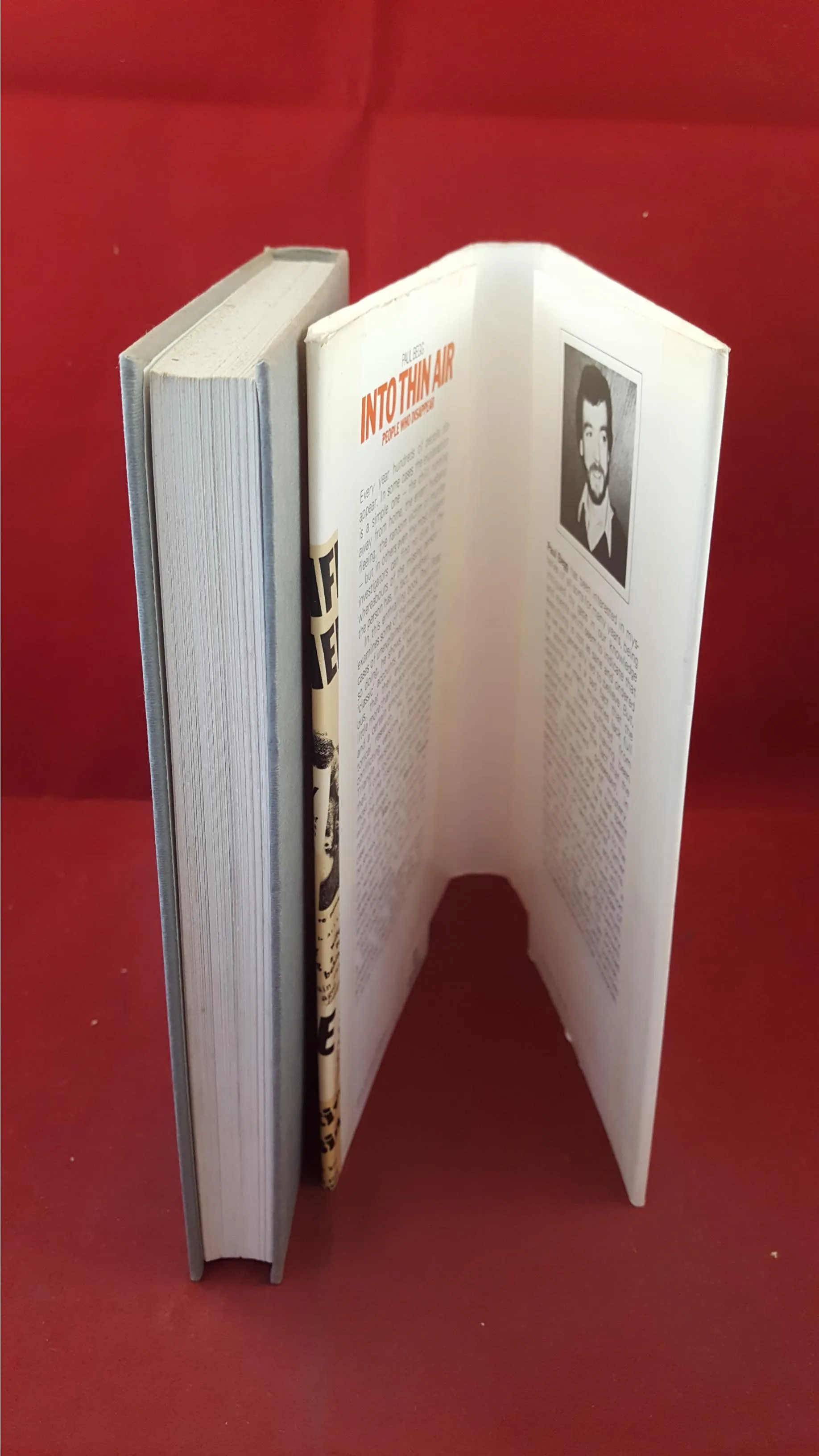 Paul Begg - Into Thin Air, People Who Disappear, David & Charles, 1979, First Edition