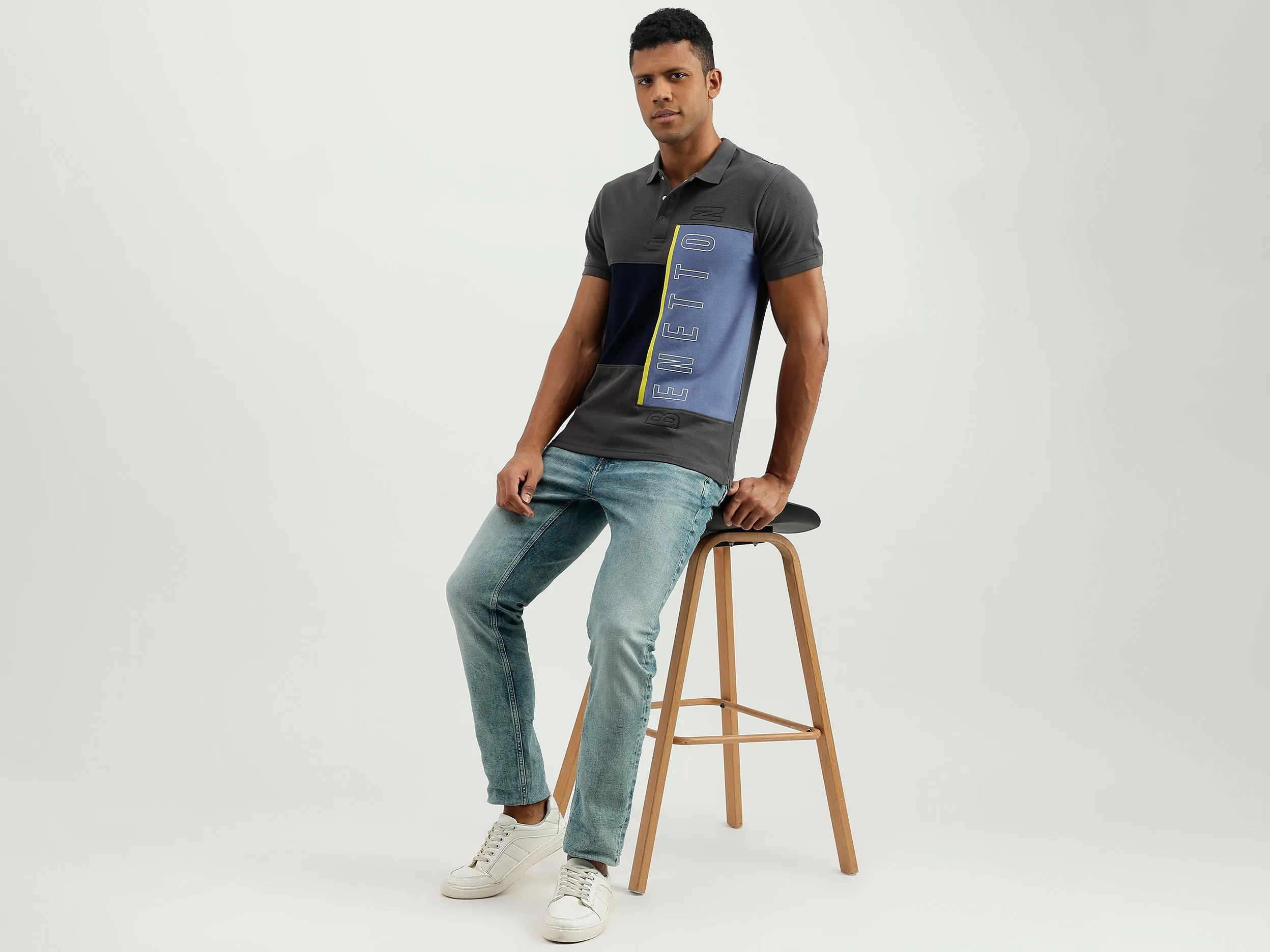 Regular Fit Polo Collar Colourblocked T-Shirt