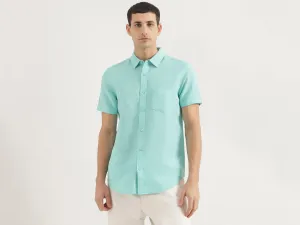 Regular Fit Spread Collar Solid Shirt