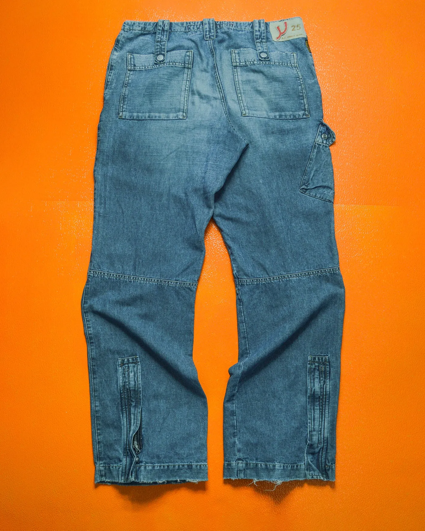 Relaxed Asymmetrical Medium Wash Blue Denim Cargo Pants (36~38)