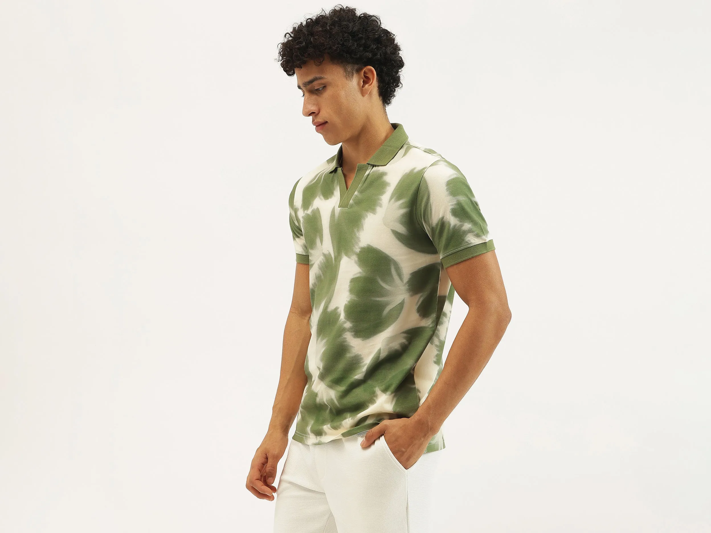 Relaxed Fit Johny Collar Printed T-shirt