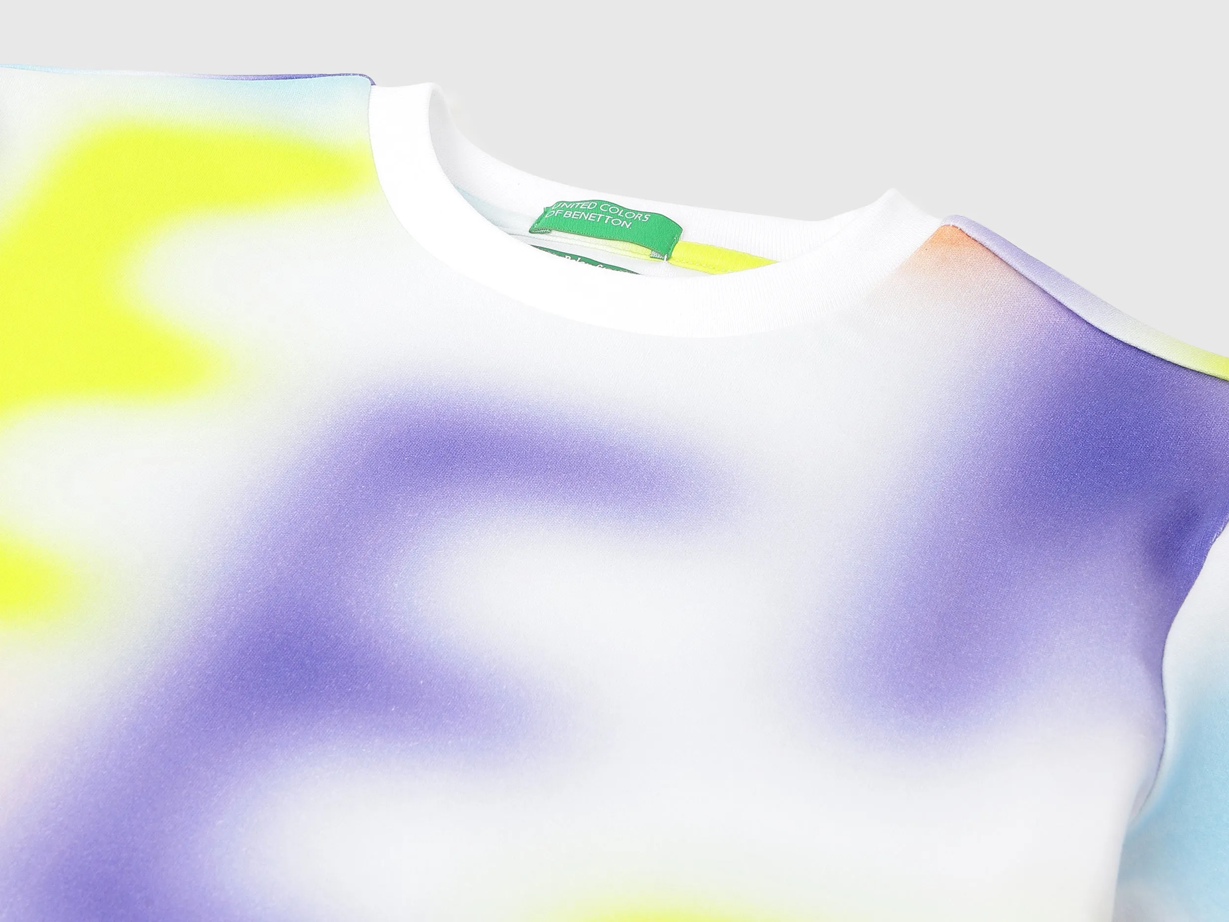 Relaxed Fit Round Neck Abstract T-shirts