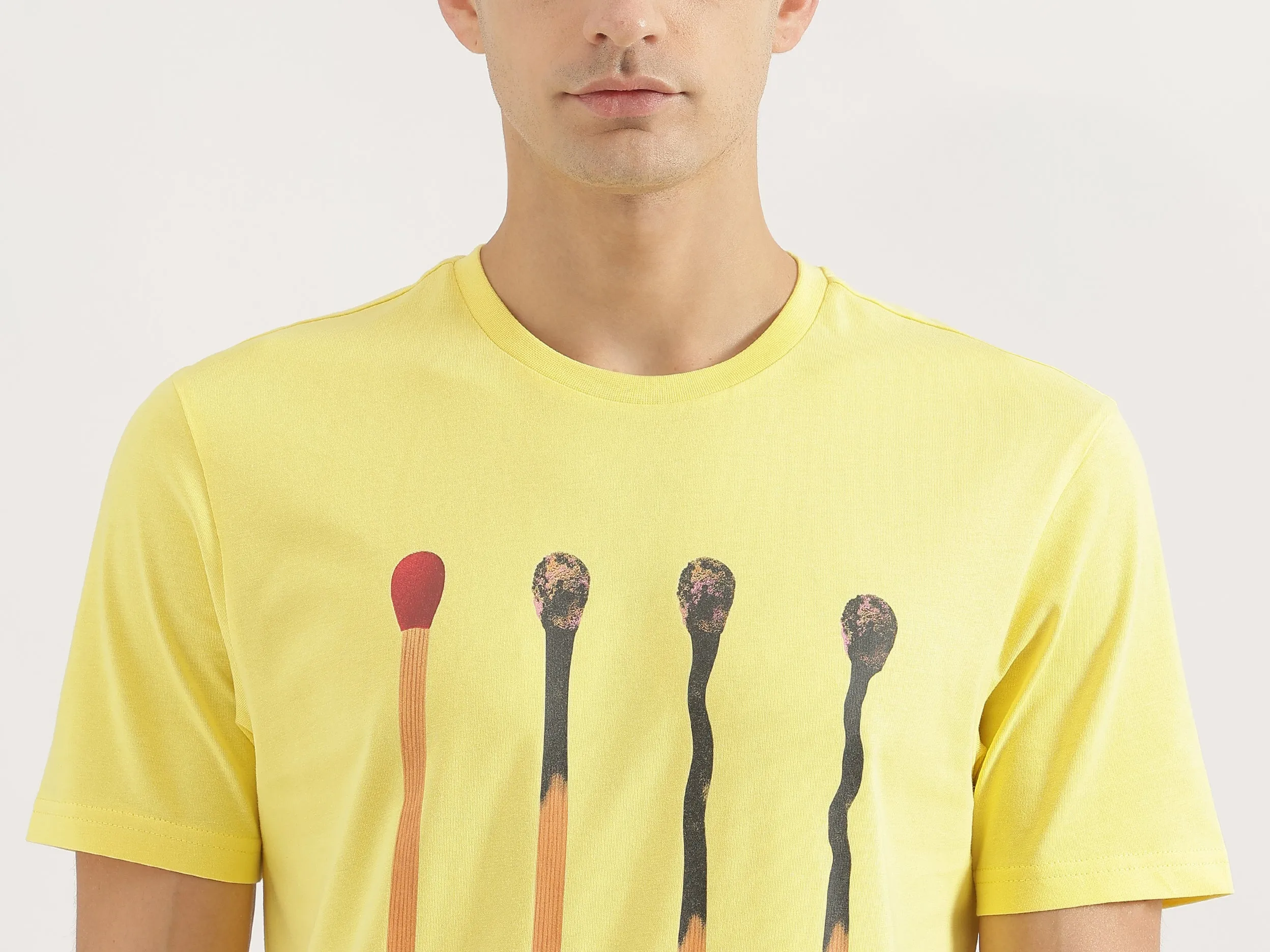 Relaxed Fit Round Neck Graphic Print T-Shirt