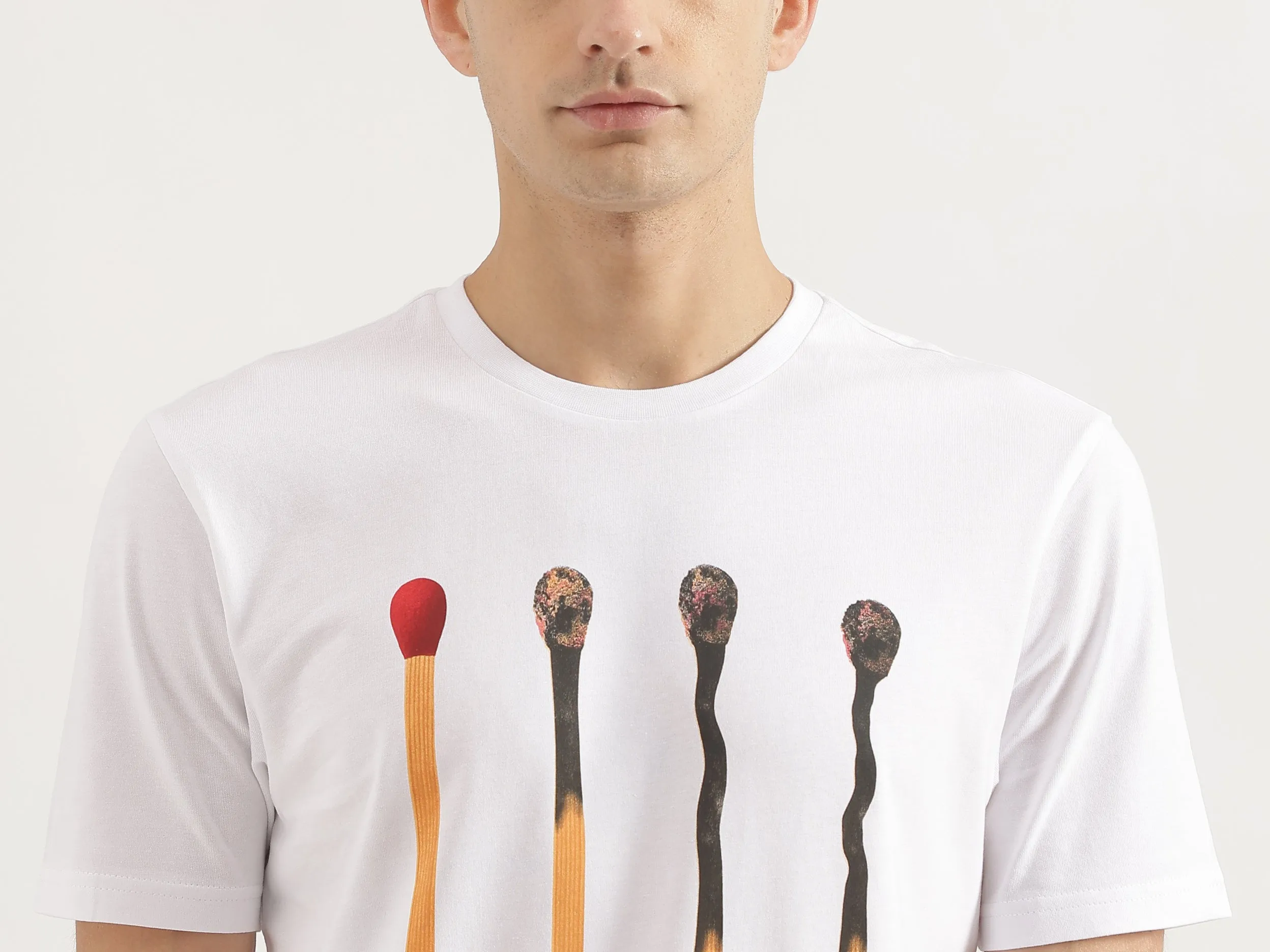 Relaxed Fit Round Neck Graphic Print T-Shirt
