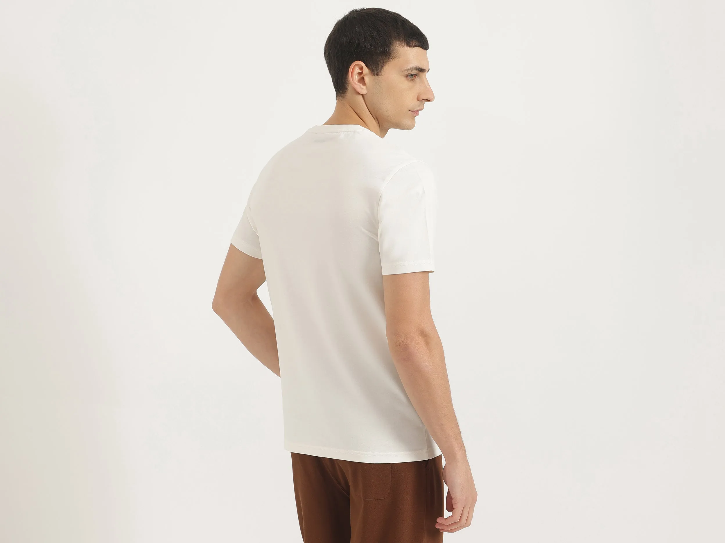 Relaxed Fit Round Neck Solid Tshirt
