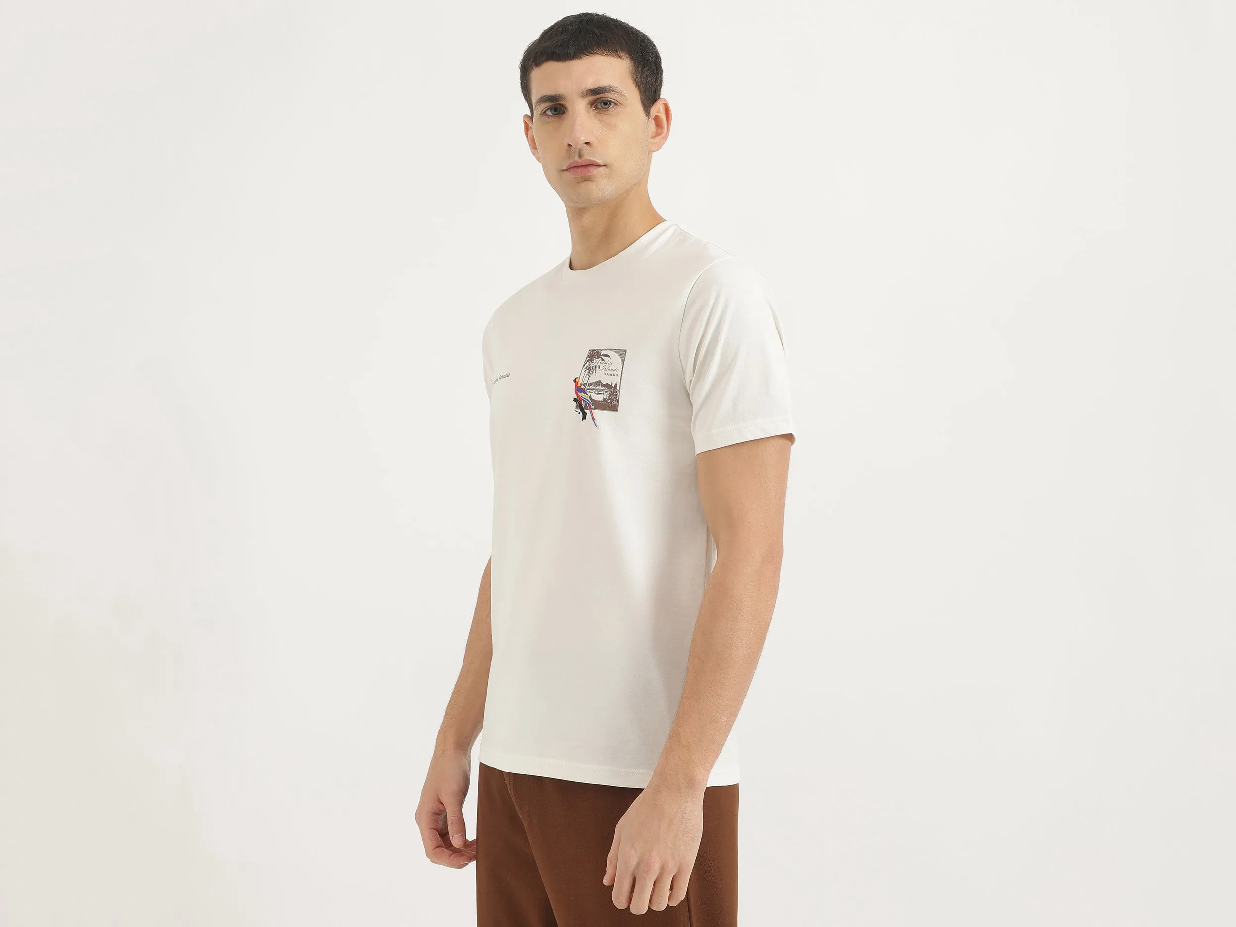 Relaxed Fit Round Neck Solid Tshirt