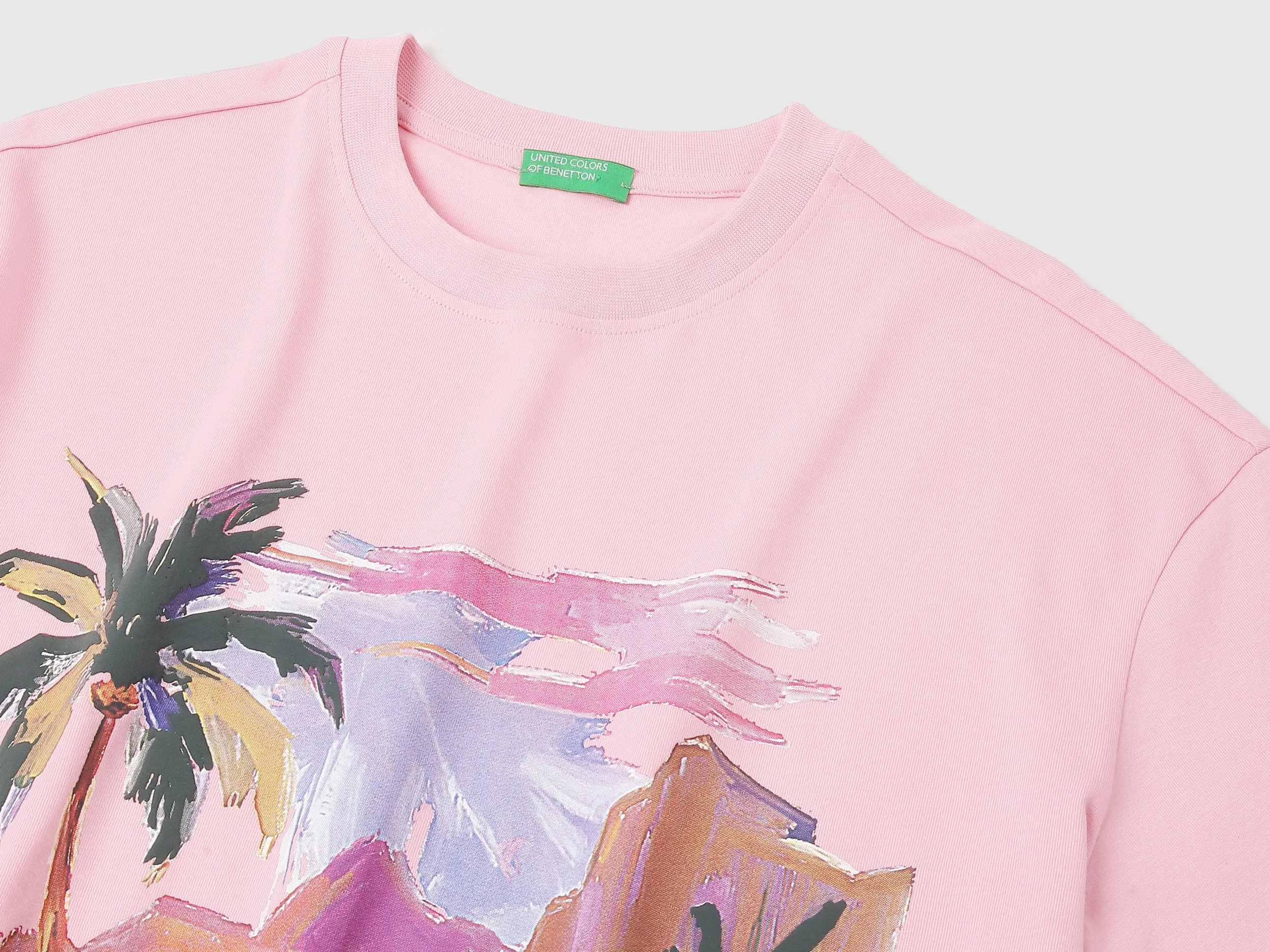 Round Neck Tropical T-shirt