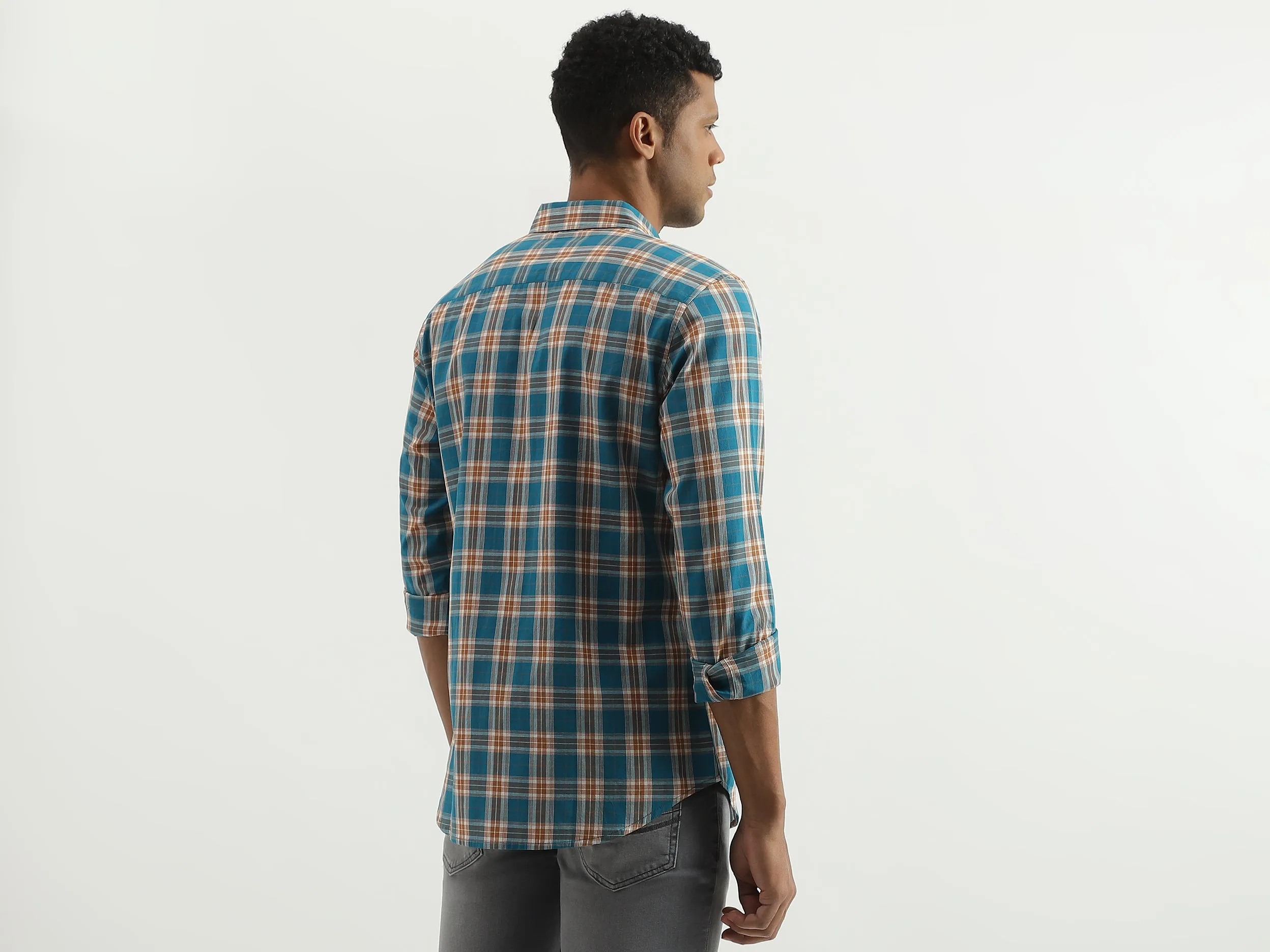 Slim Fit Spread Collar Checked Shirt