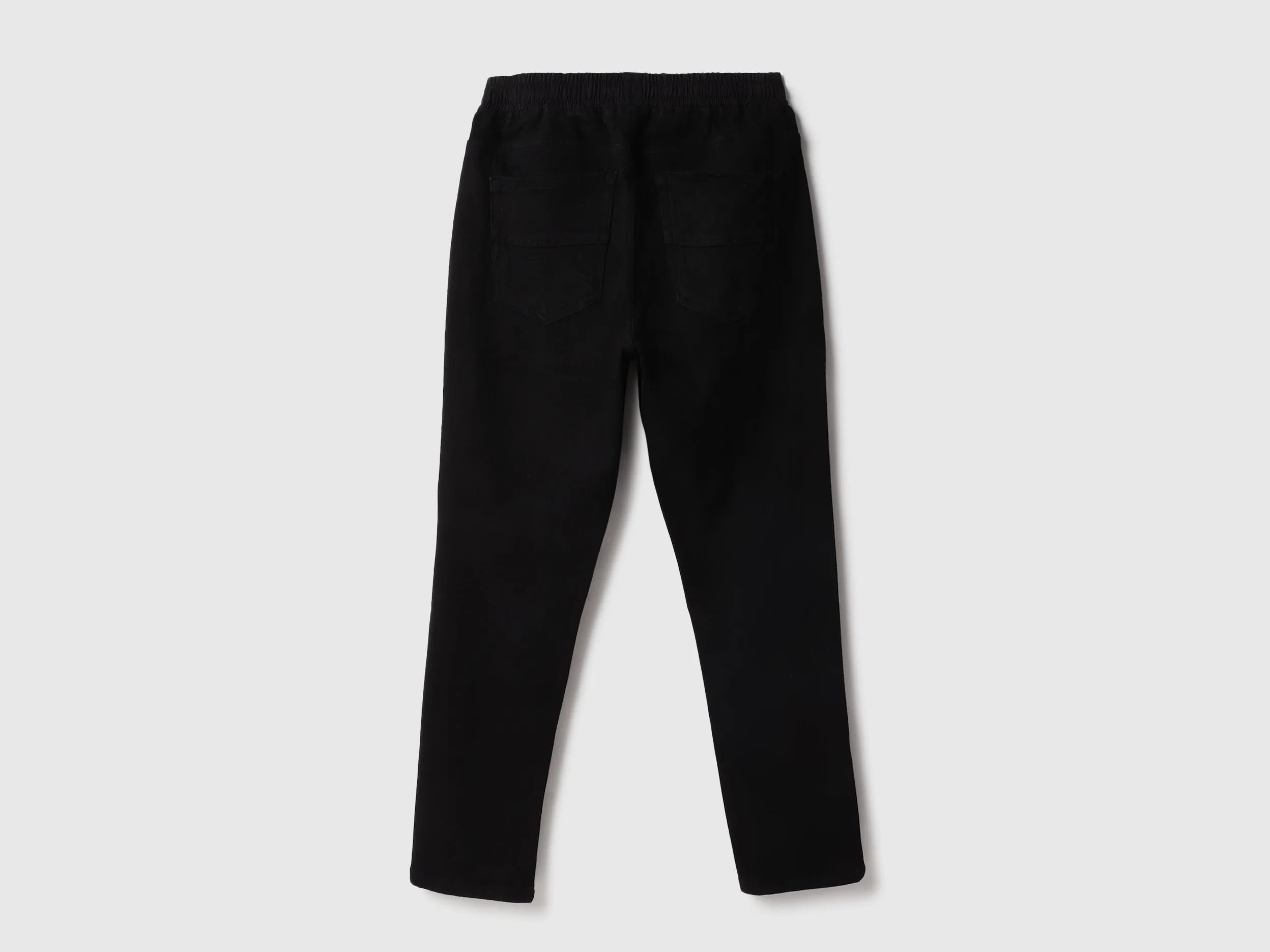 Solid Jogger Fit Cargo Pant